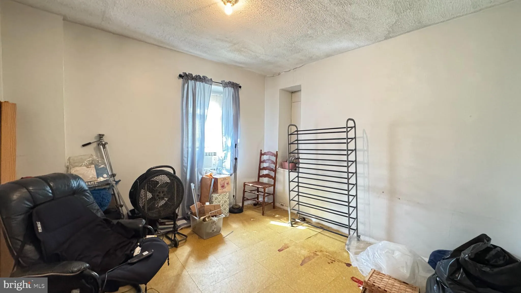 Philadelphia, Pennsylvania 19104, United States, 7 Bedrooms Bedrooms, ,3 BathroomsBathrooms,Residential,Coming Soon,96952