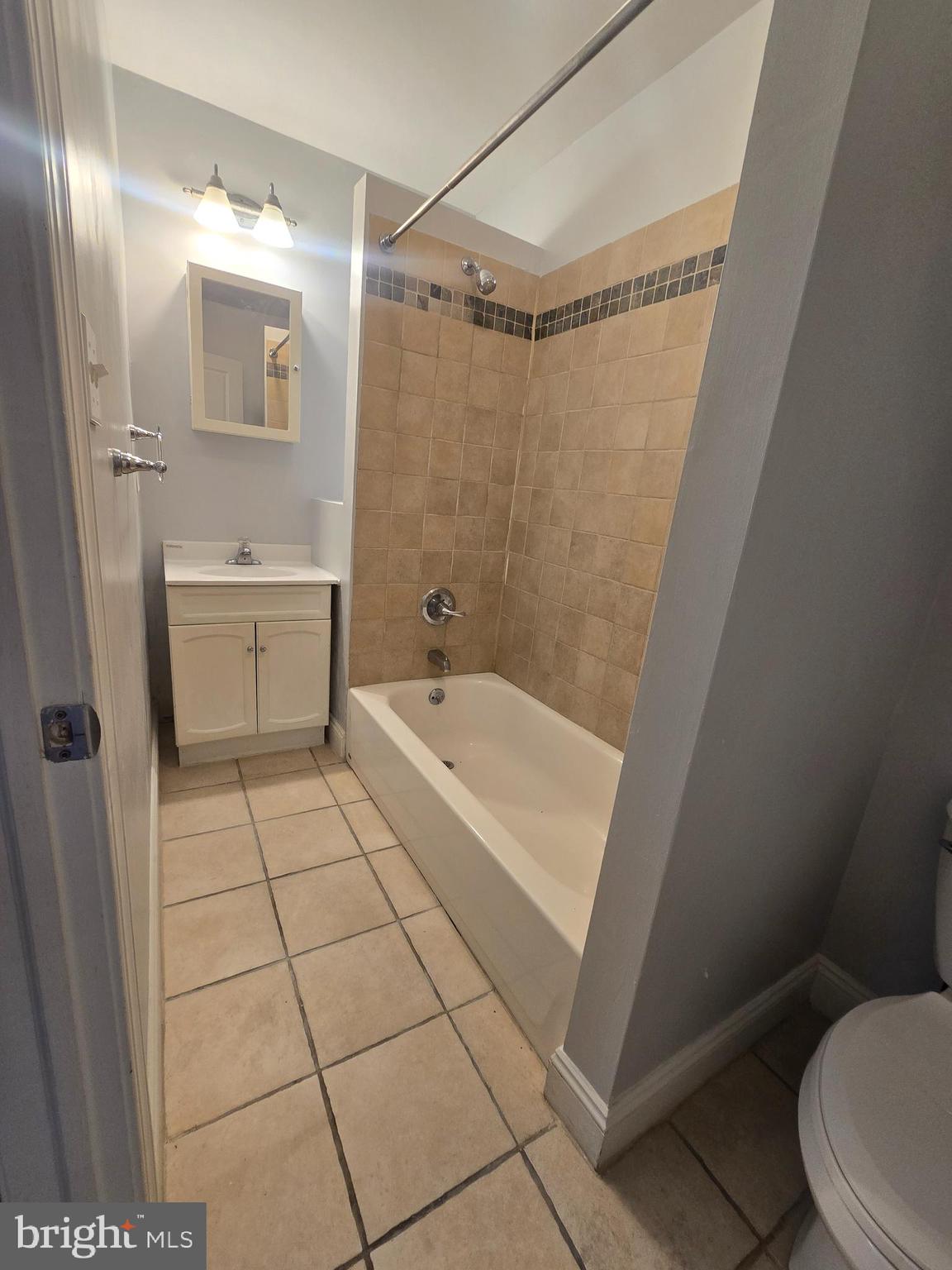 GERMANTOWN - Residential Lease