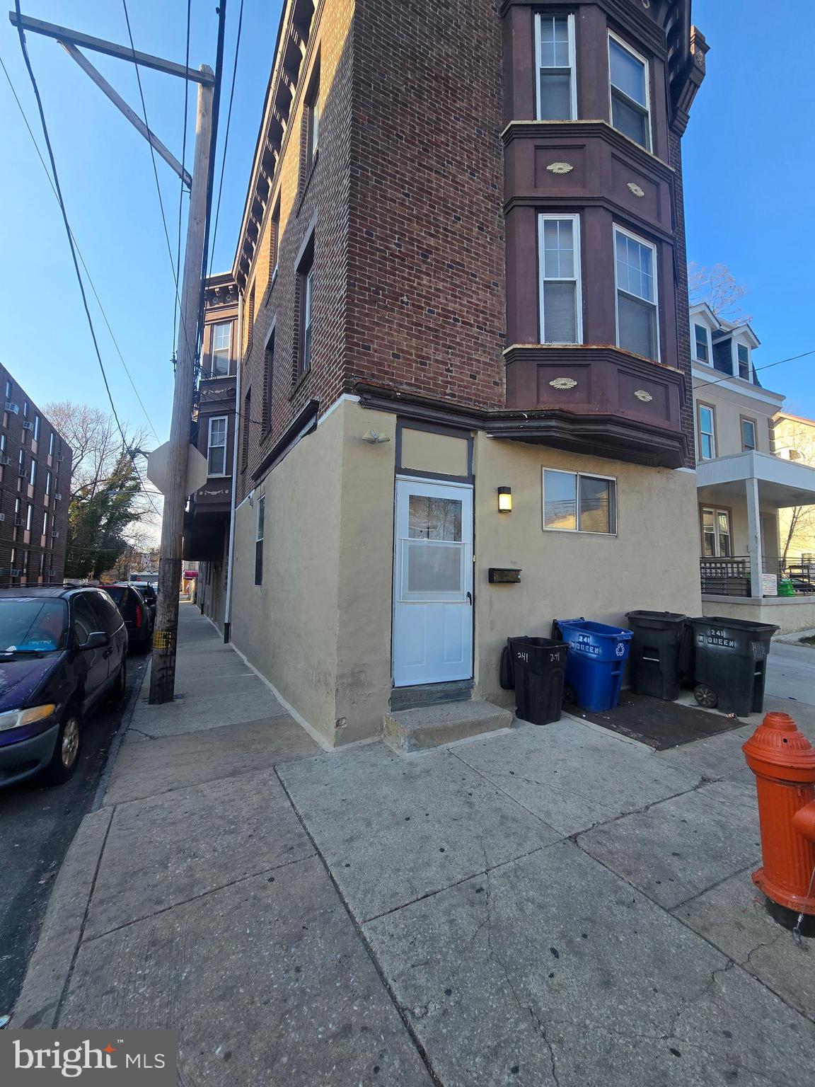 Renovated apartment ready for immediate move-in. This ground level unit features private entrance, large living room and quality construction. Most of the flooring is ceramic flooring. Should be a very easy apartment to keep clean and pet friendly.