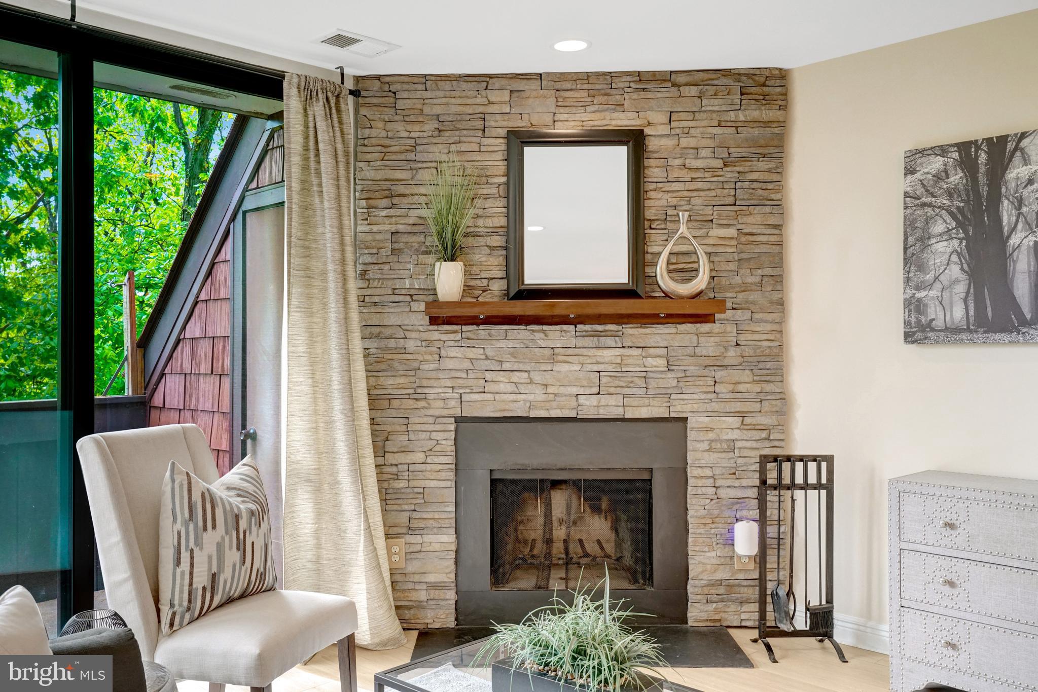 CONCORD MEWS - Residential