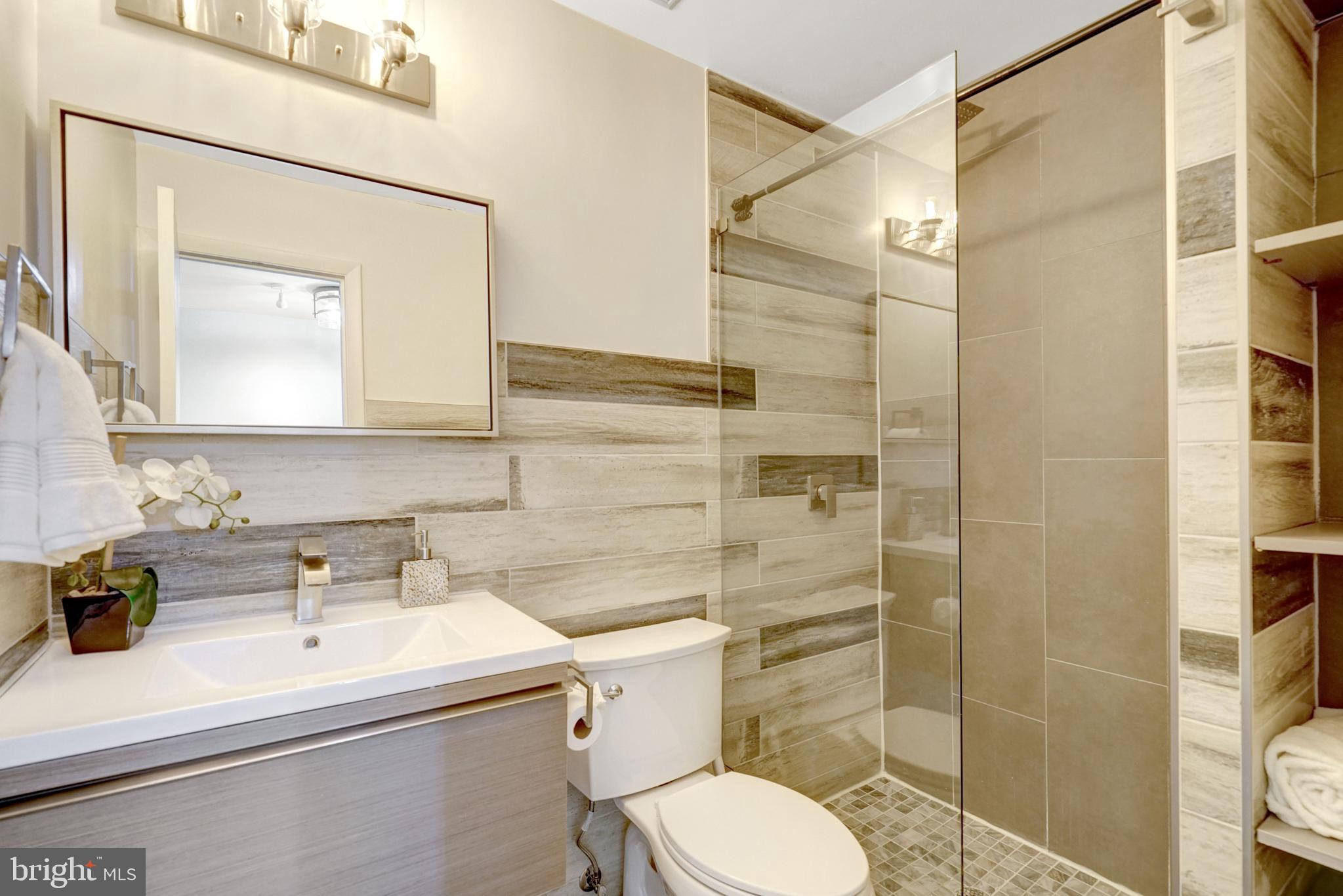 CONCORD MEWS - Residential