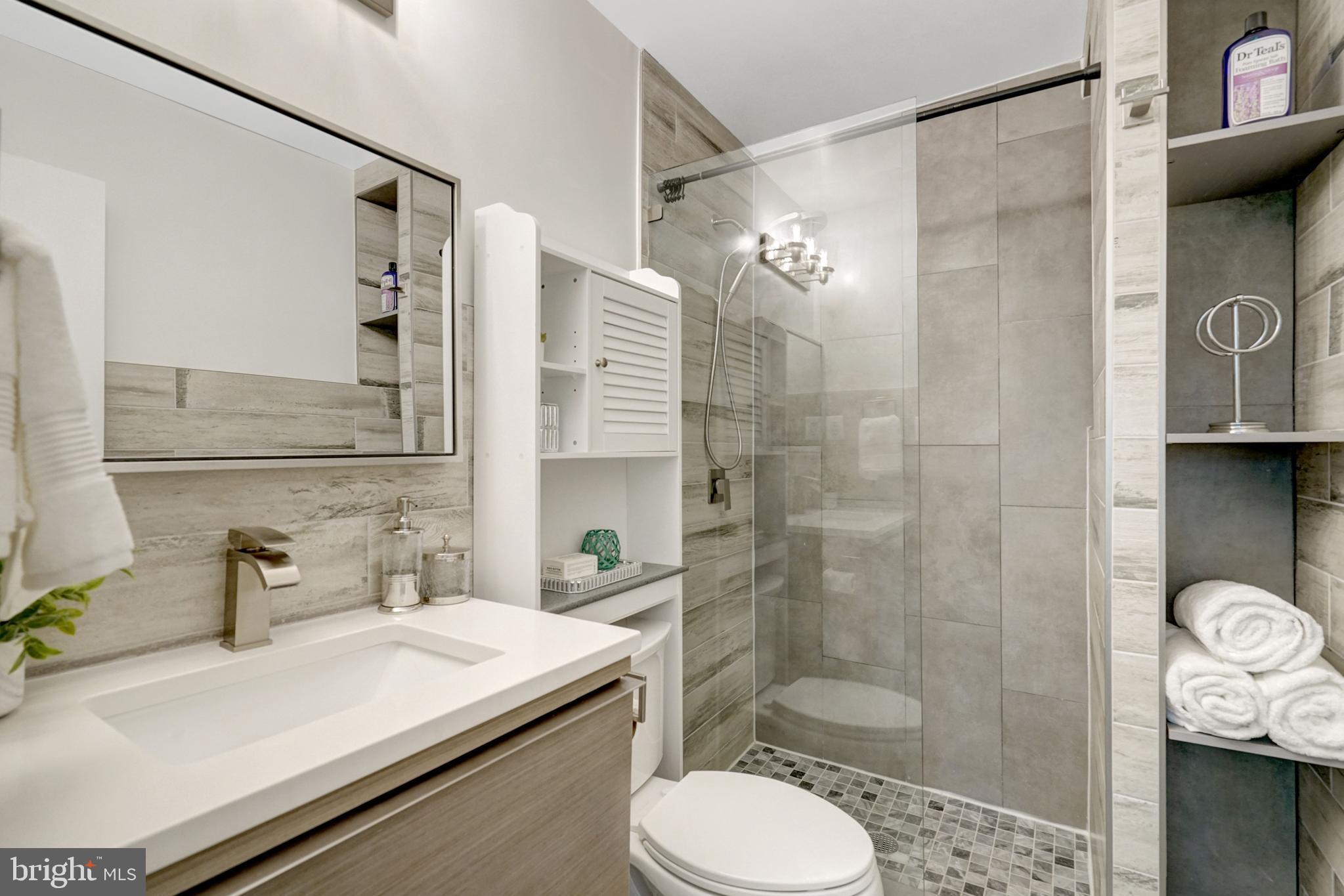 CONCORD MEWS - Residential