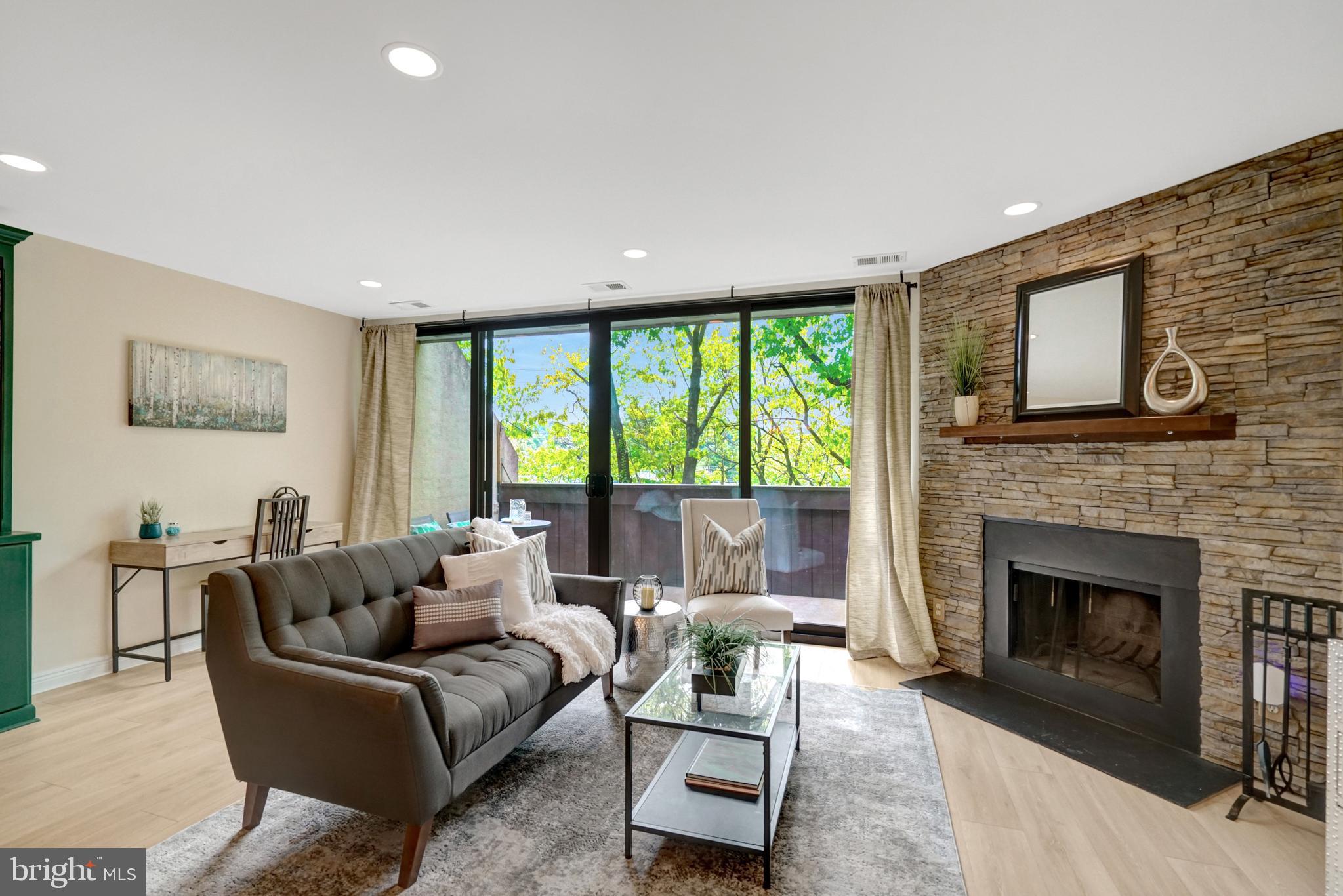 CONCORD MEWS - Residential