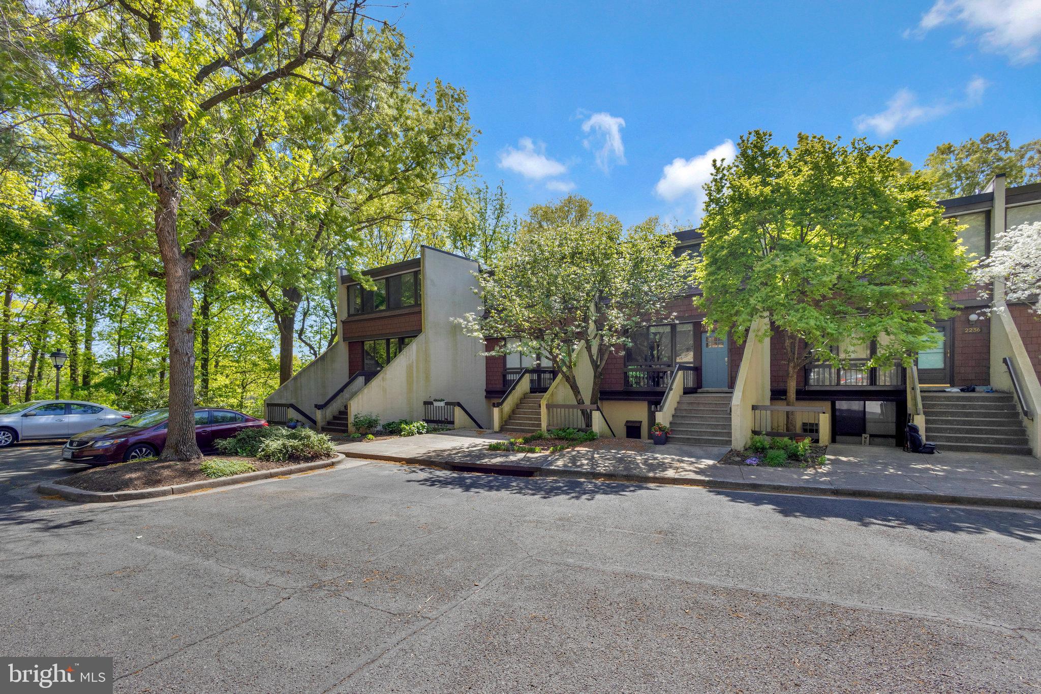 CONCORD MEWS - Residential