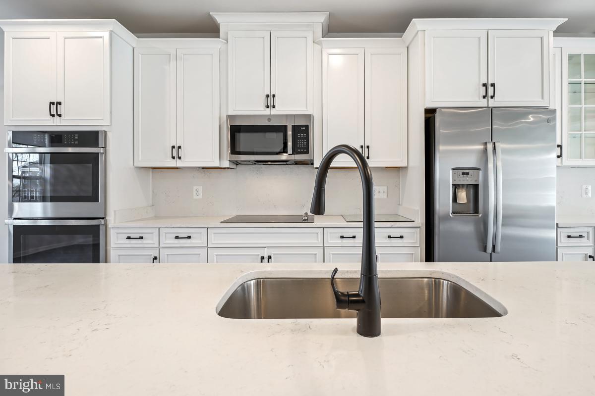 GLEN DALE COMMONS PHASE 2 - Residential Lease