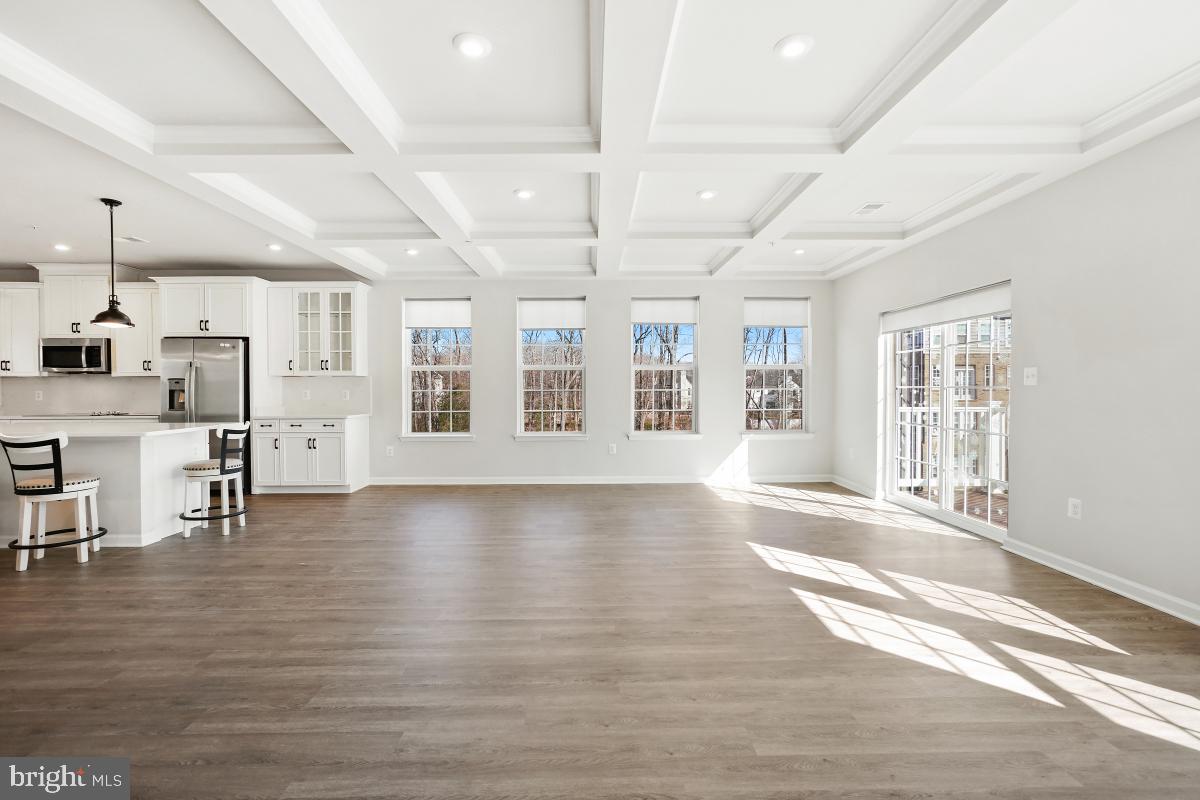 GLEN DALE COMMONS PHASE 2 - Residential Lease