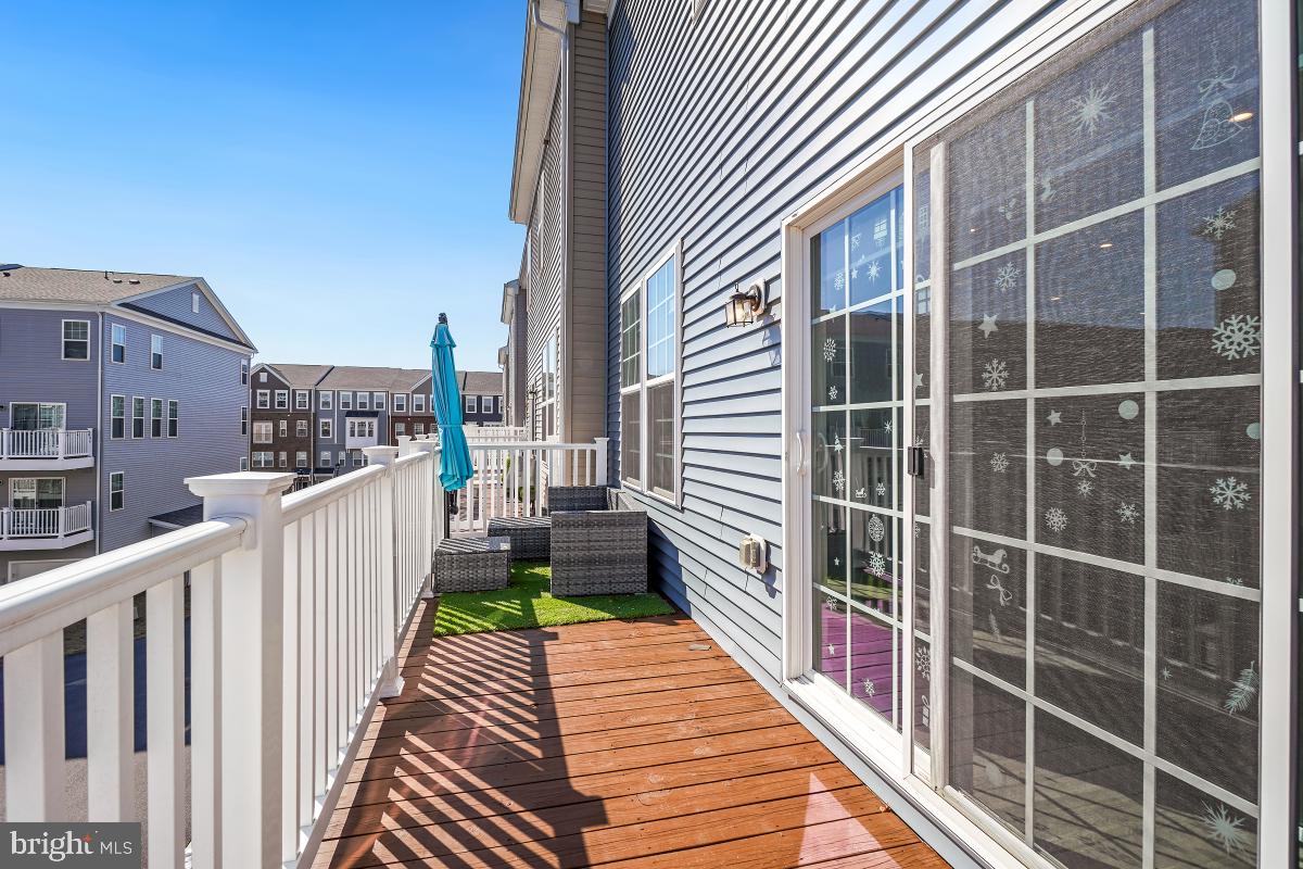 GLEN DALE COMMONS PHASE 2 - Residential Lease