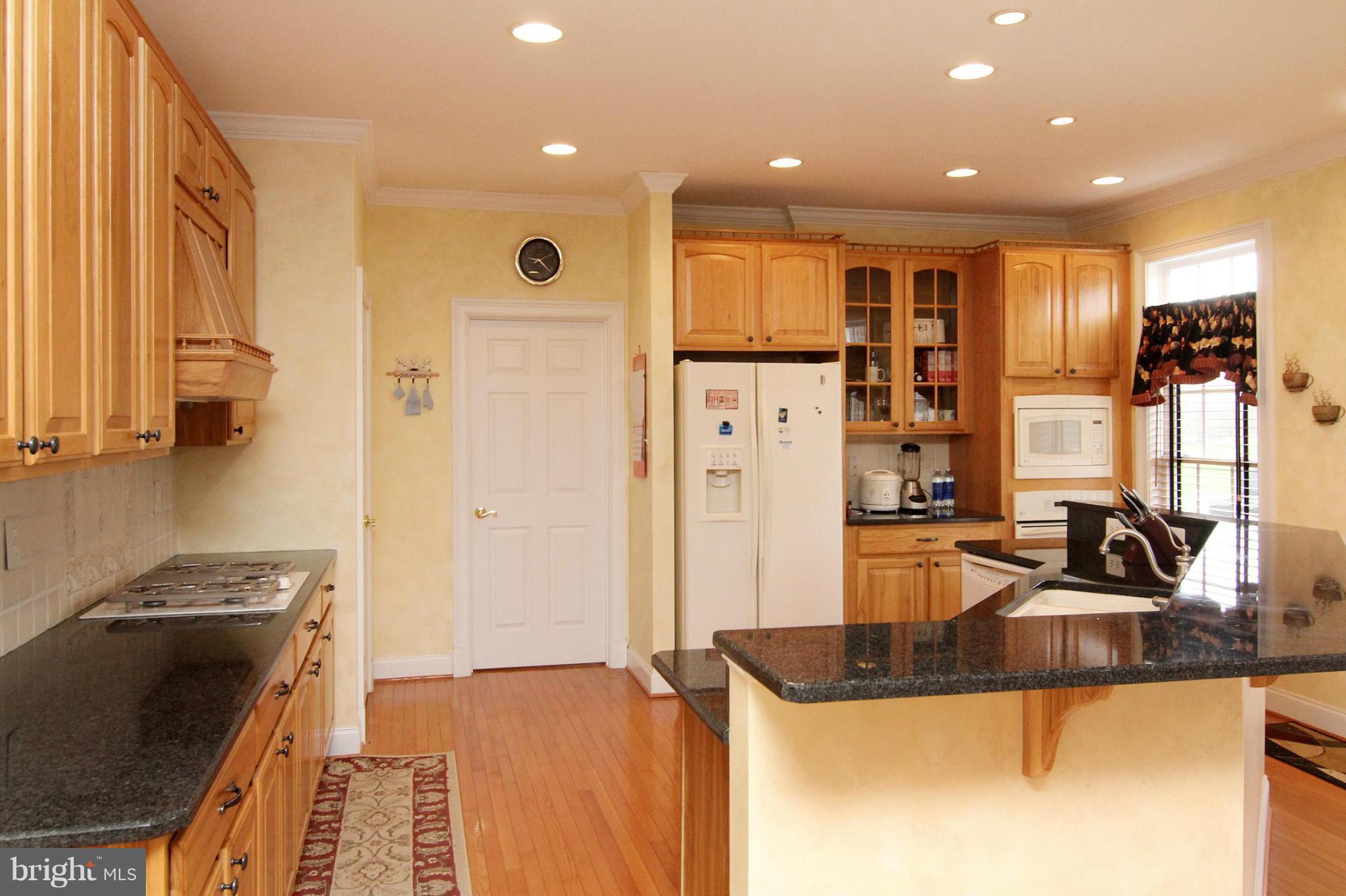 WILLOW HIGHLANDS - Residential