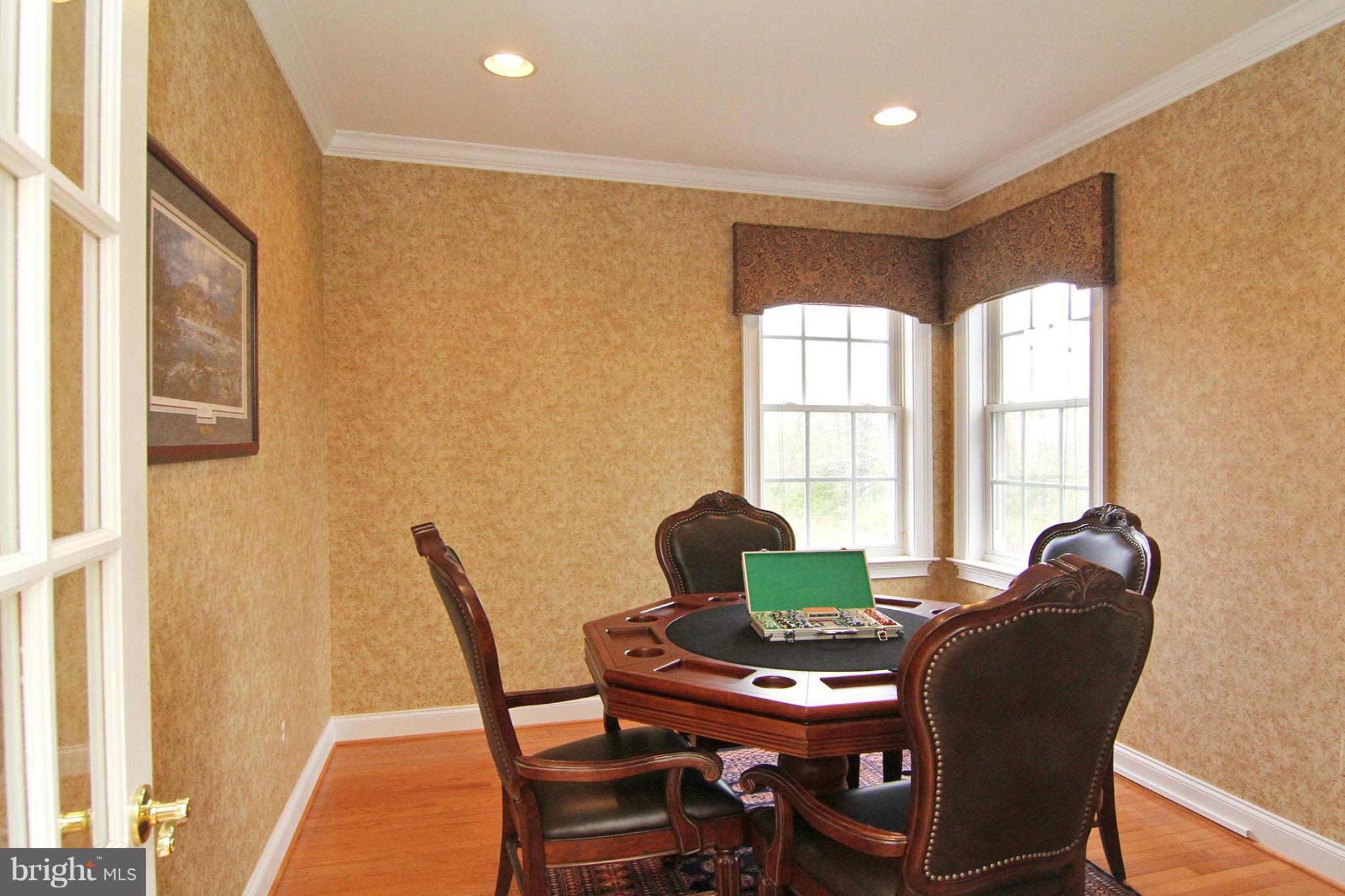 WILLOW HIGHLANDS - Residential