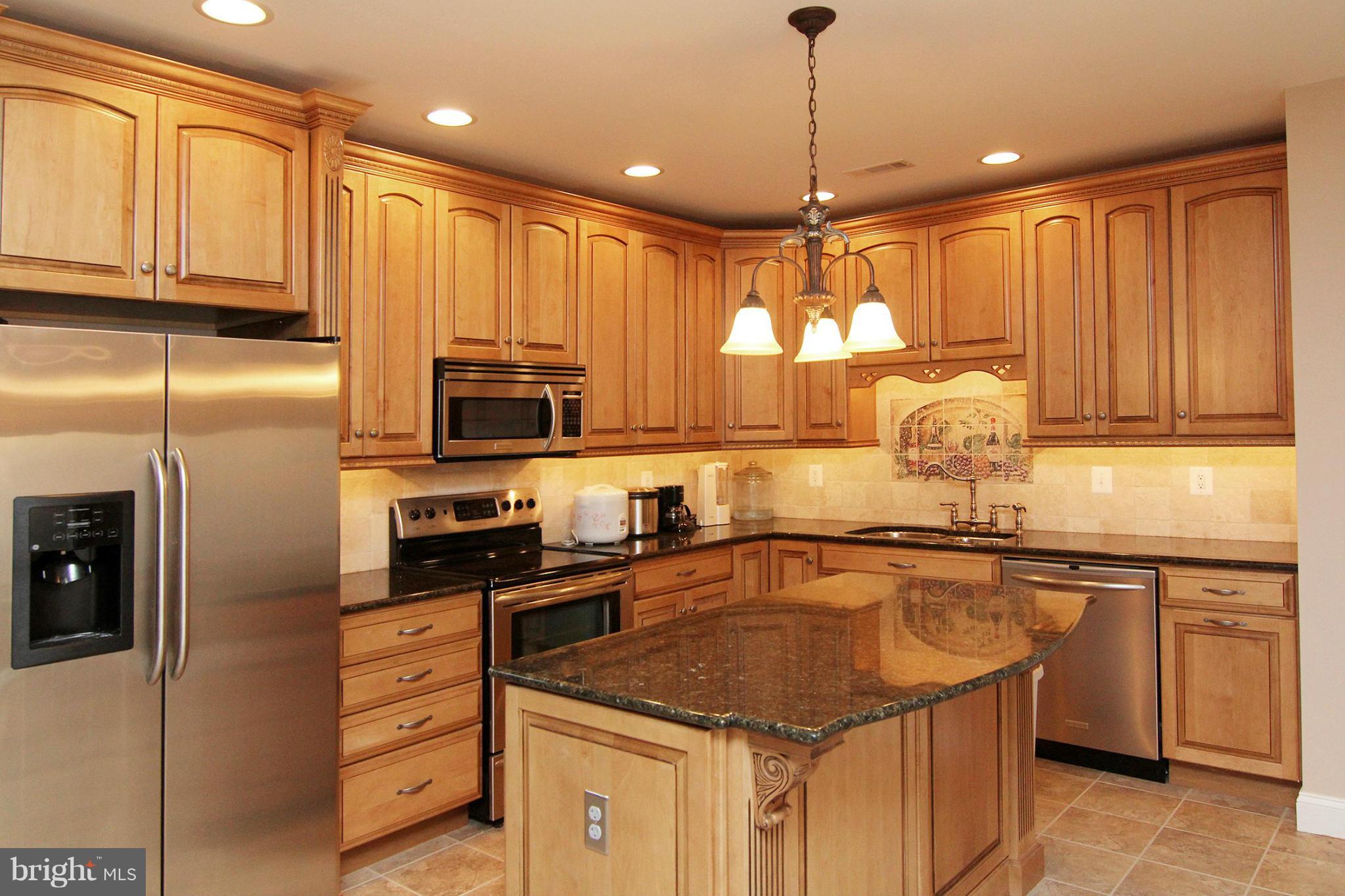 WILLOW HIGHLANDS - Residential