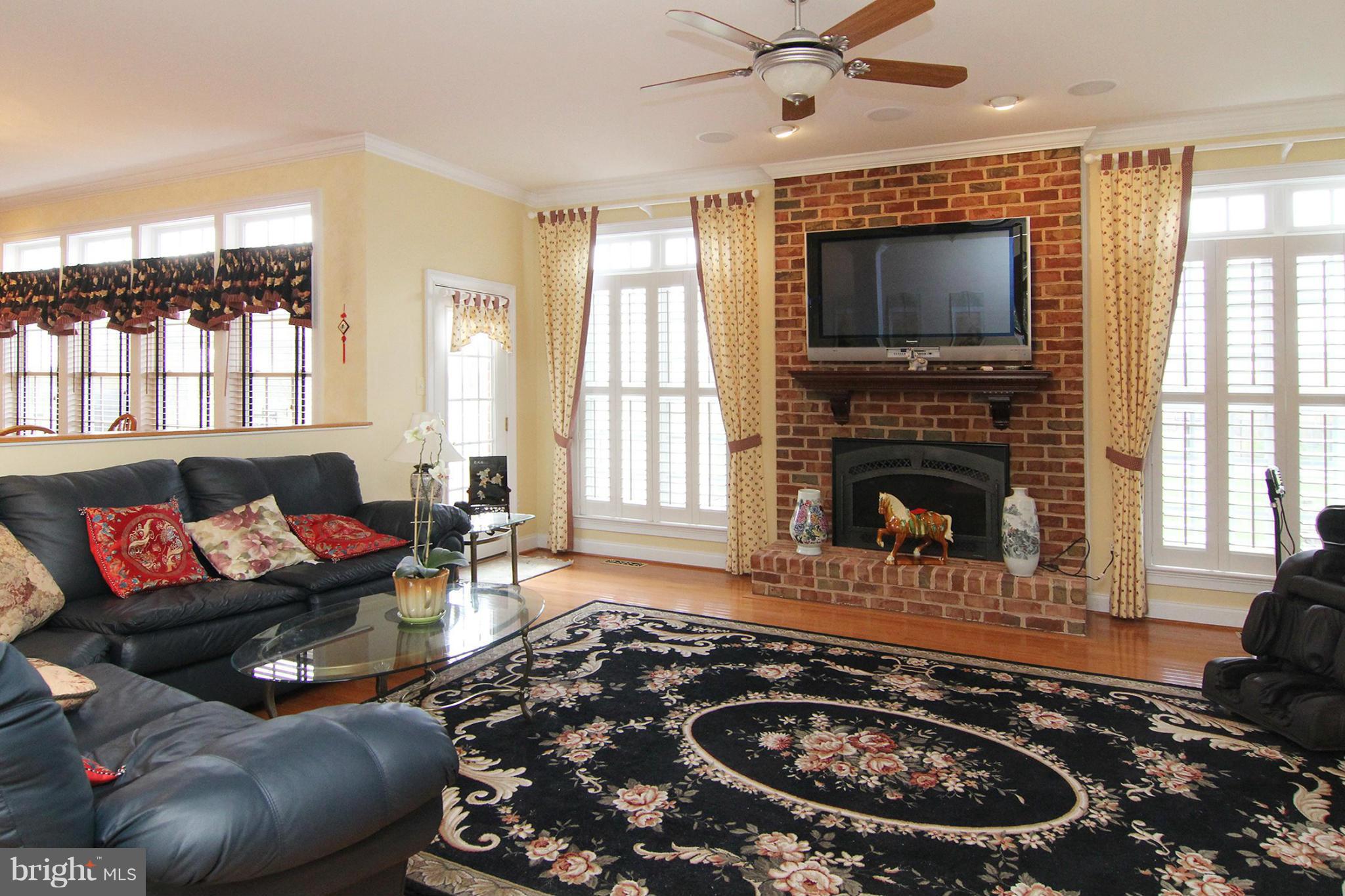 WILLOW HIGHLANDS - Residential