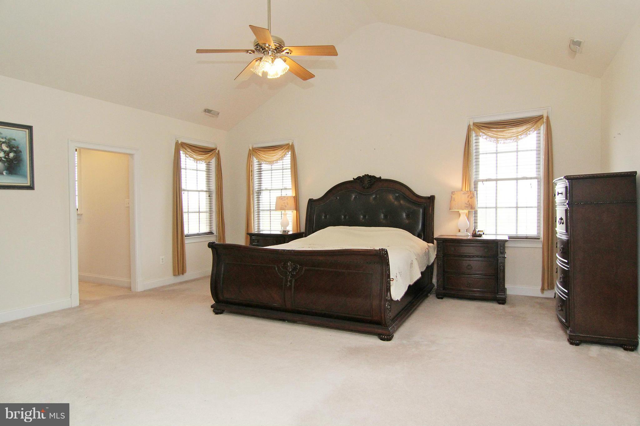 WILLOW HIGHLANDS - Residential