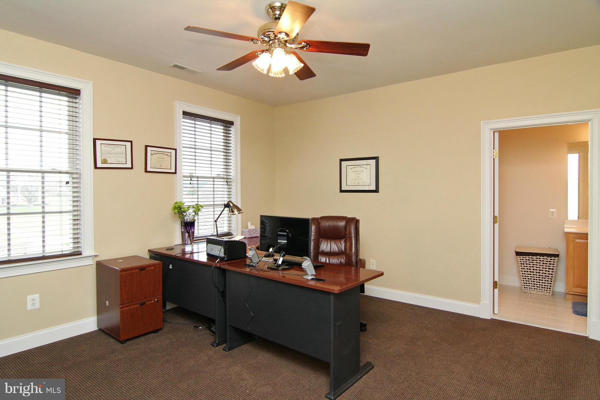 WILLOW HIGHLANDS - Residential