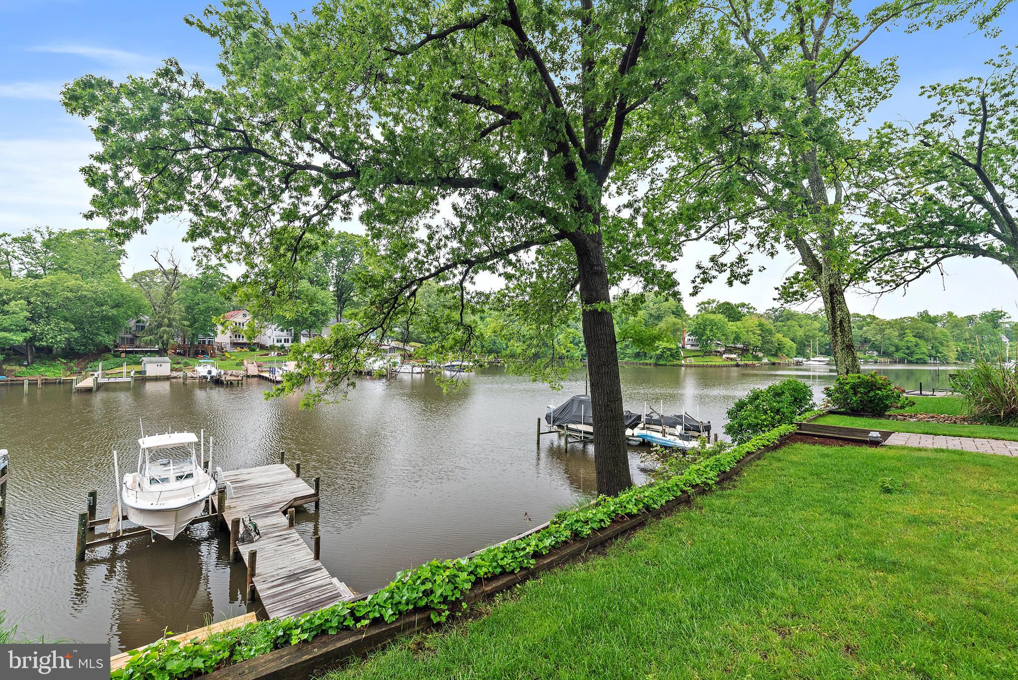 304 RAYFORD DRIVE