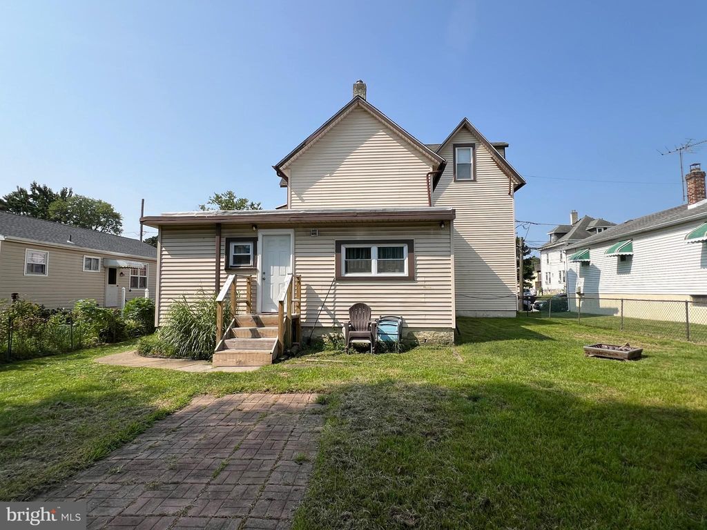 Photo of 222 Ridley Avenue, FOLSOM, PA 19033 (MLS # PADE2097550)