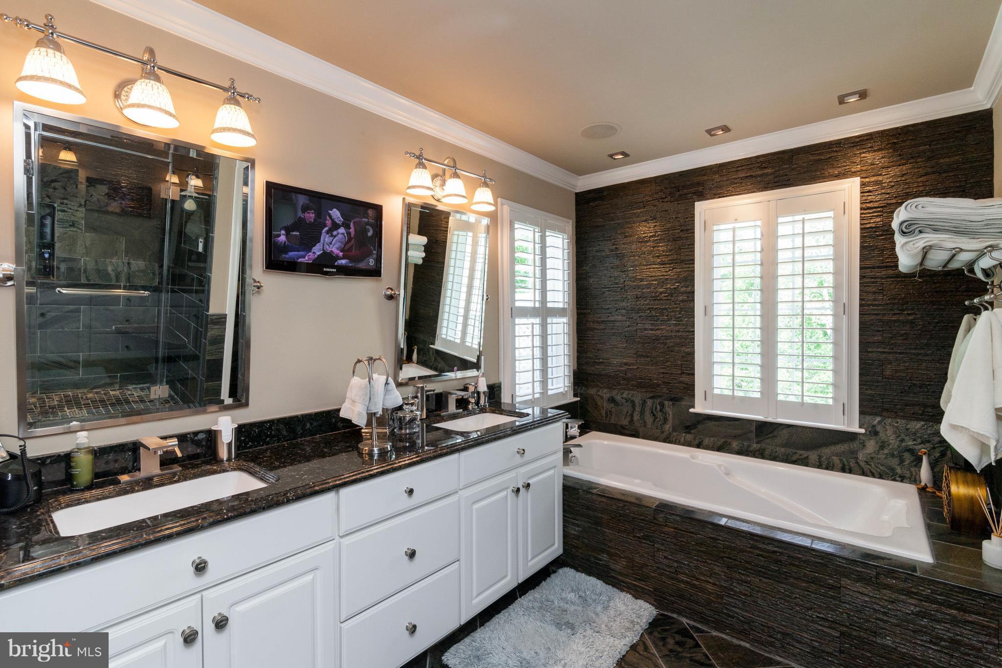 FAIRCREST - Residential