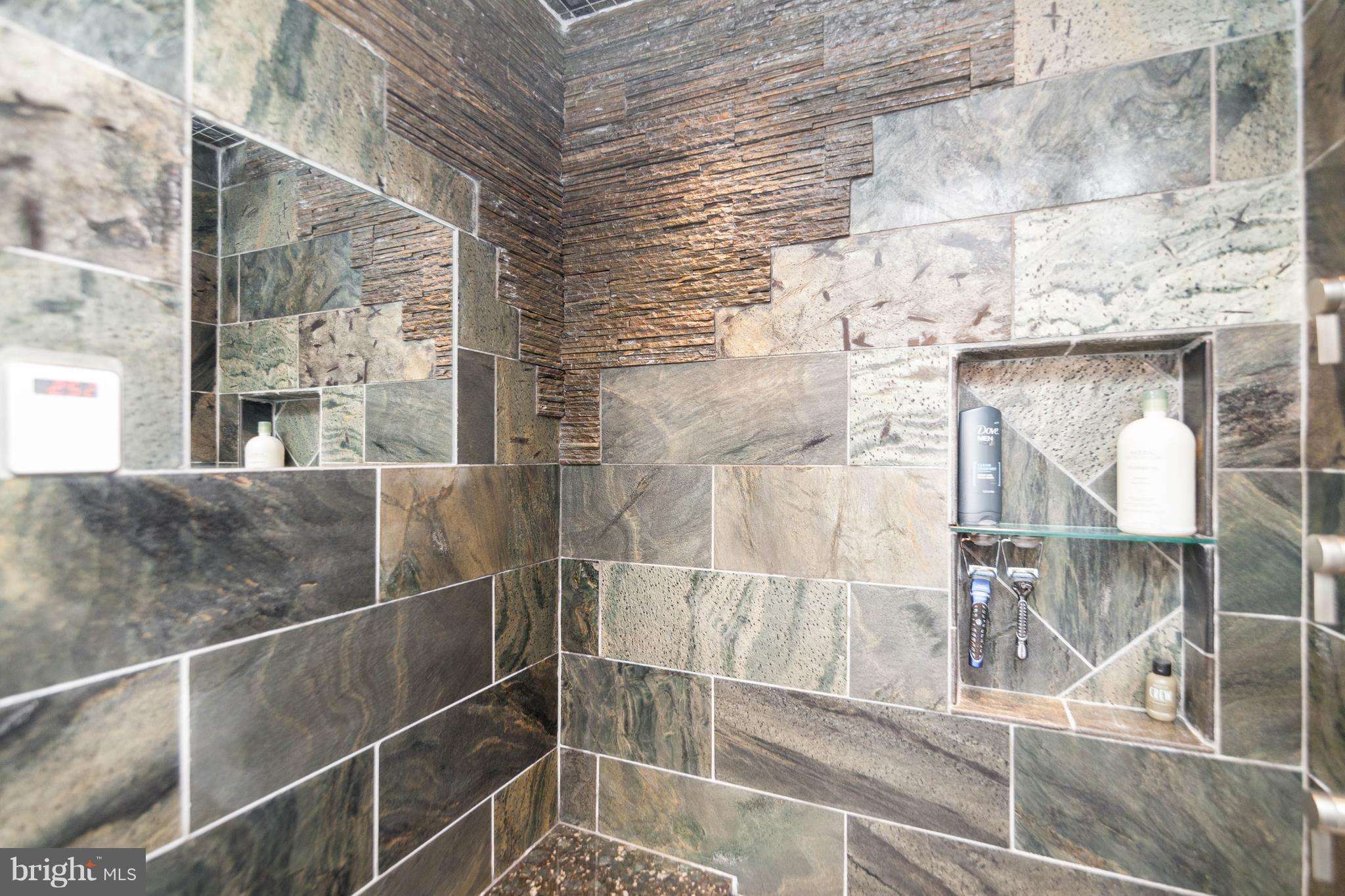 FAIRCREST - Residential