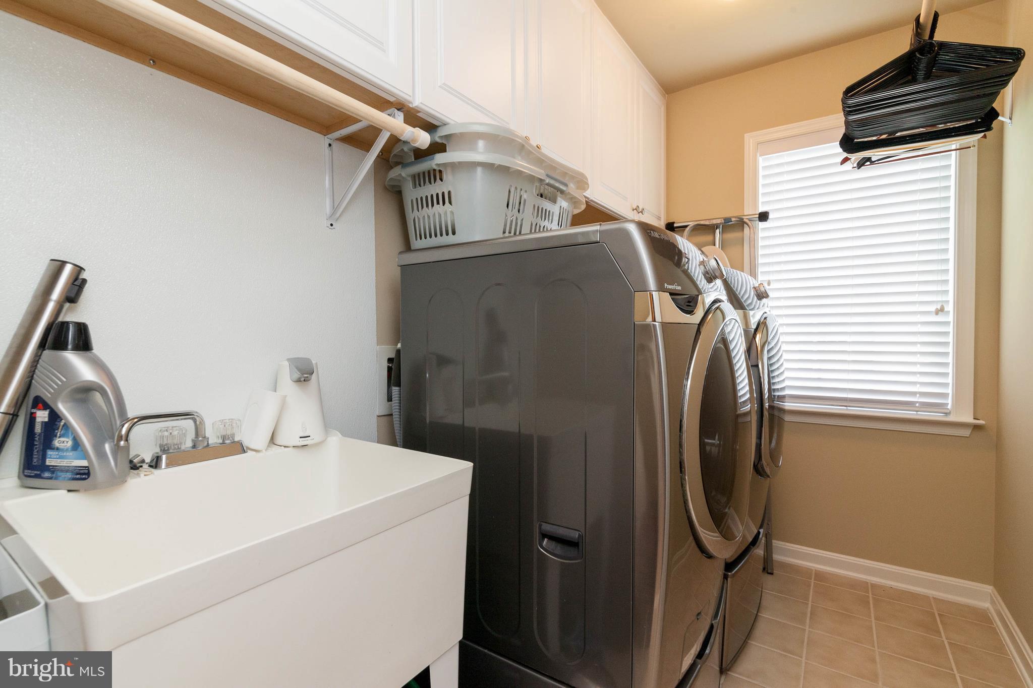 FAIRCREST - Residential