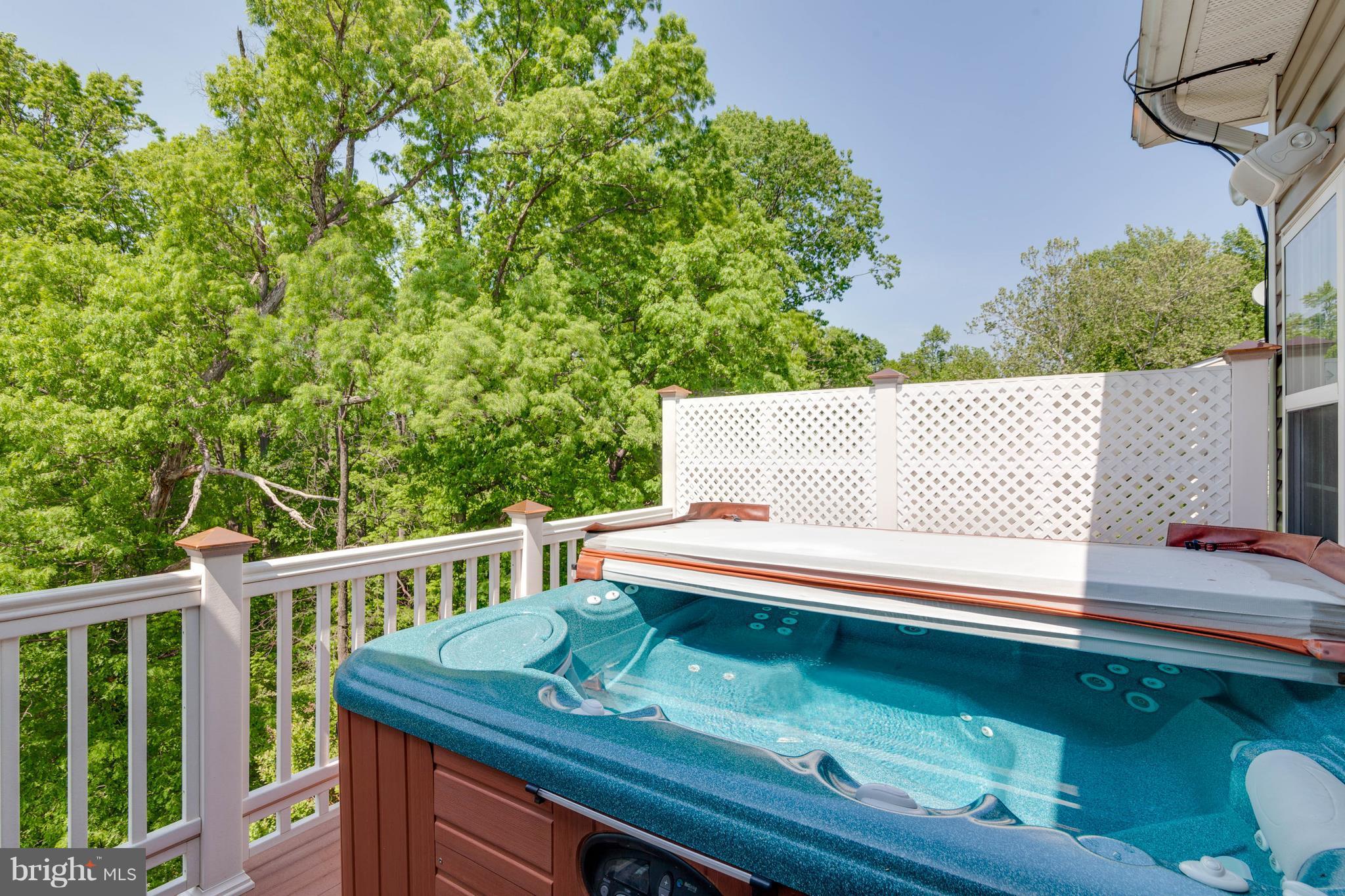 FAIRCREST - Residential