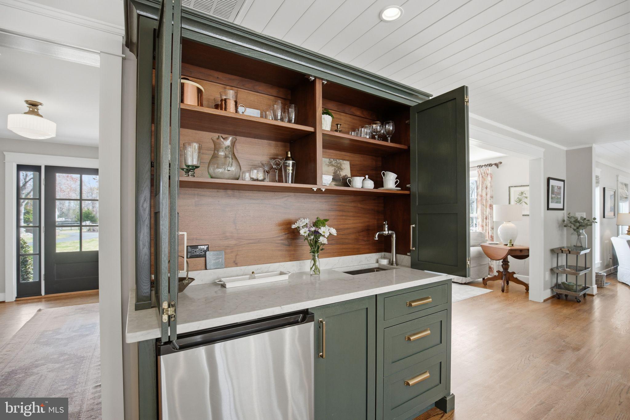 ST. JEROME'S CROSSROADS - Residential