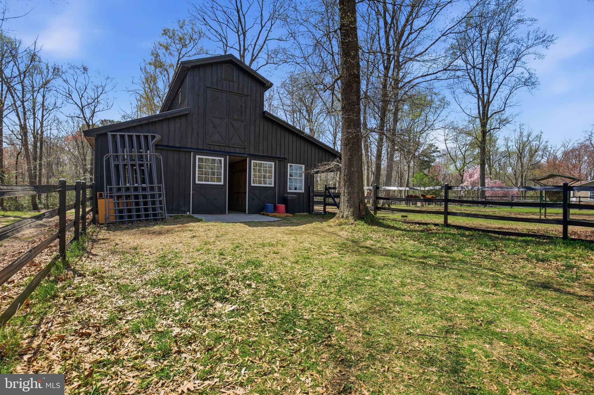 ST. JEROME'S CROSSROADS - Residential