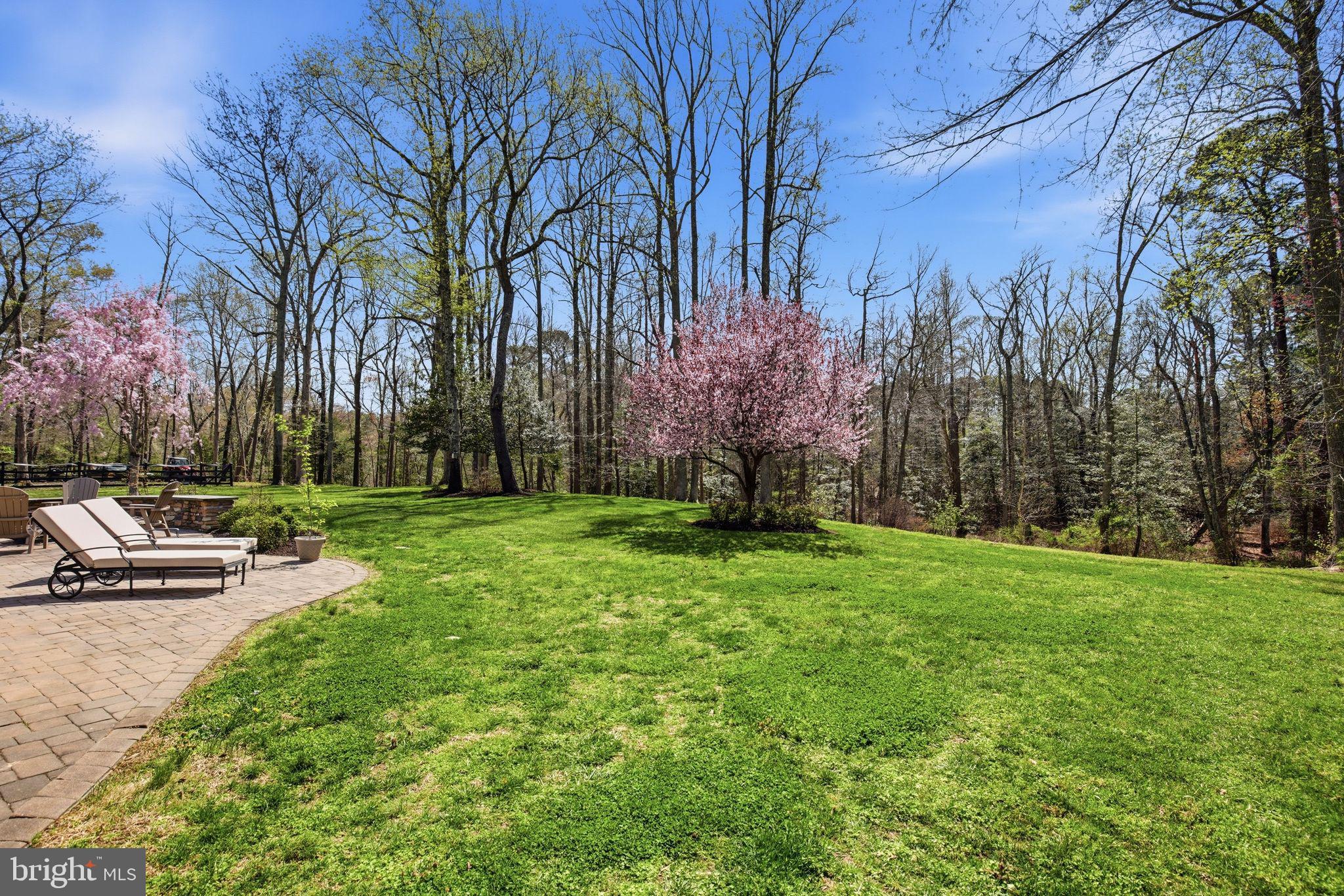 ST. JEROME'S CROSSROADS - Residential