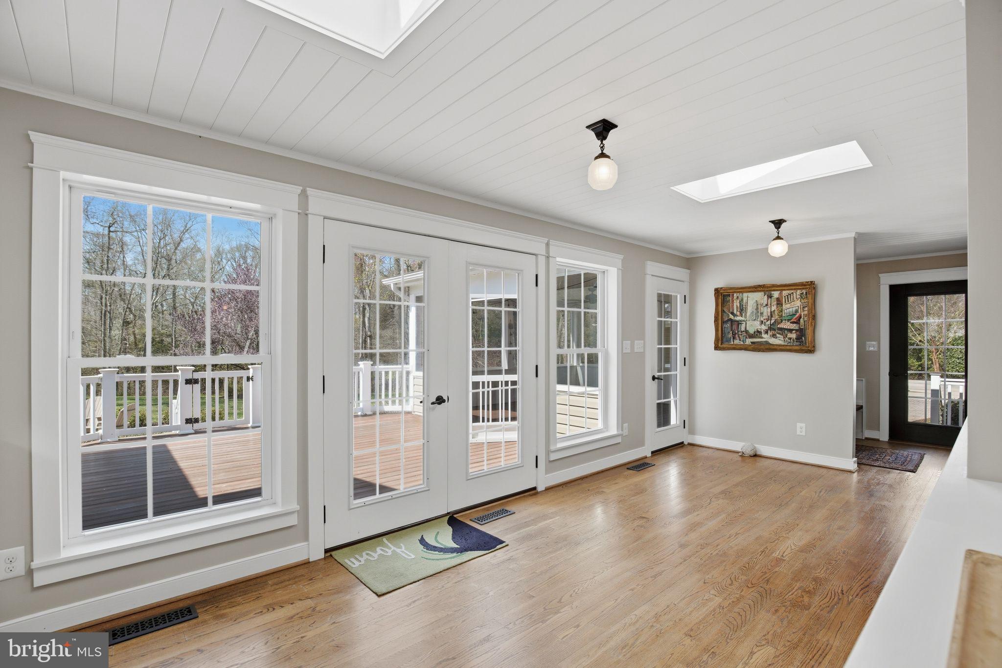 ST. JEROME'S CROSSROADS - Residential