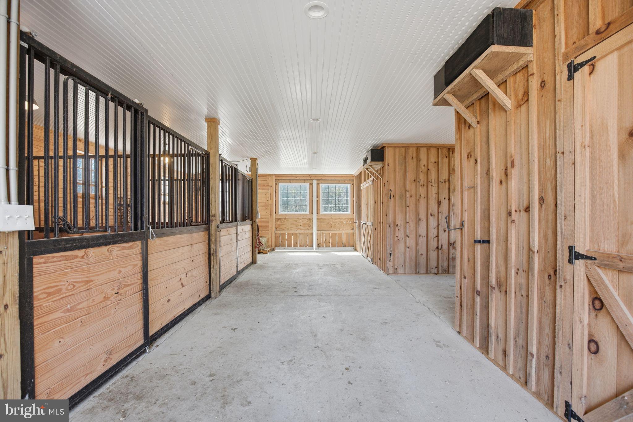 ST. JEROME'S CROSSROADS - Residential