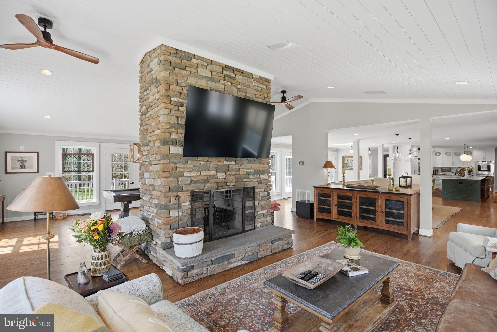 ST. JEROME'S CROSSROADS - Residential