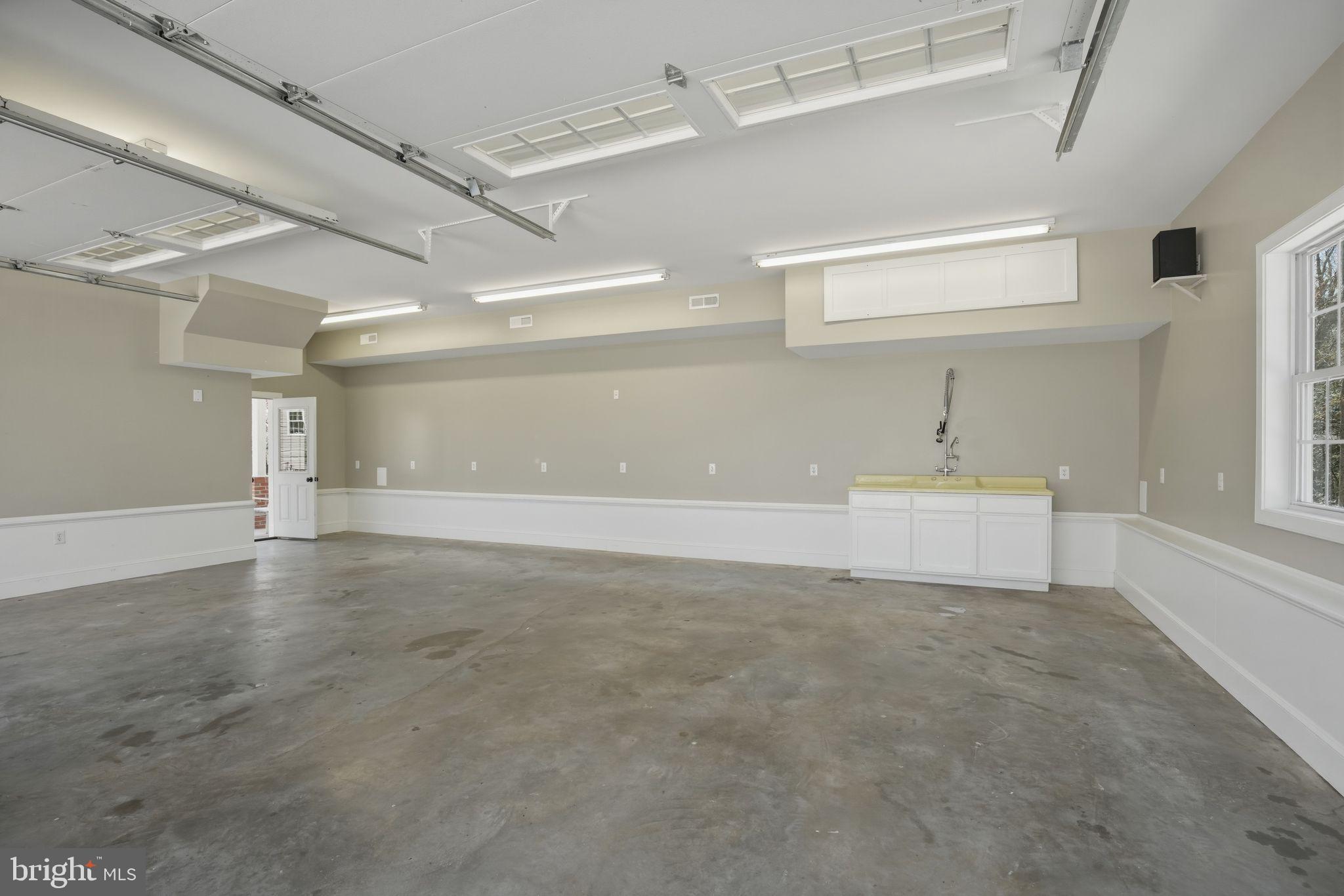 ST. JEROME'S CROSSROADS - Residential