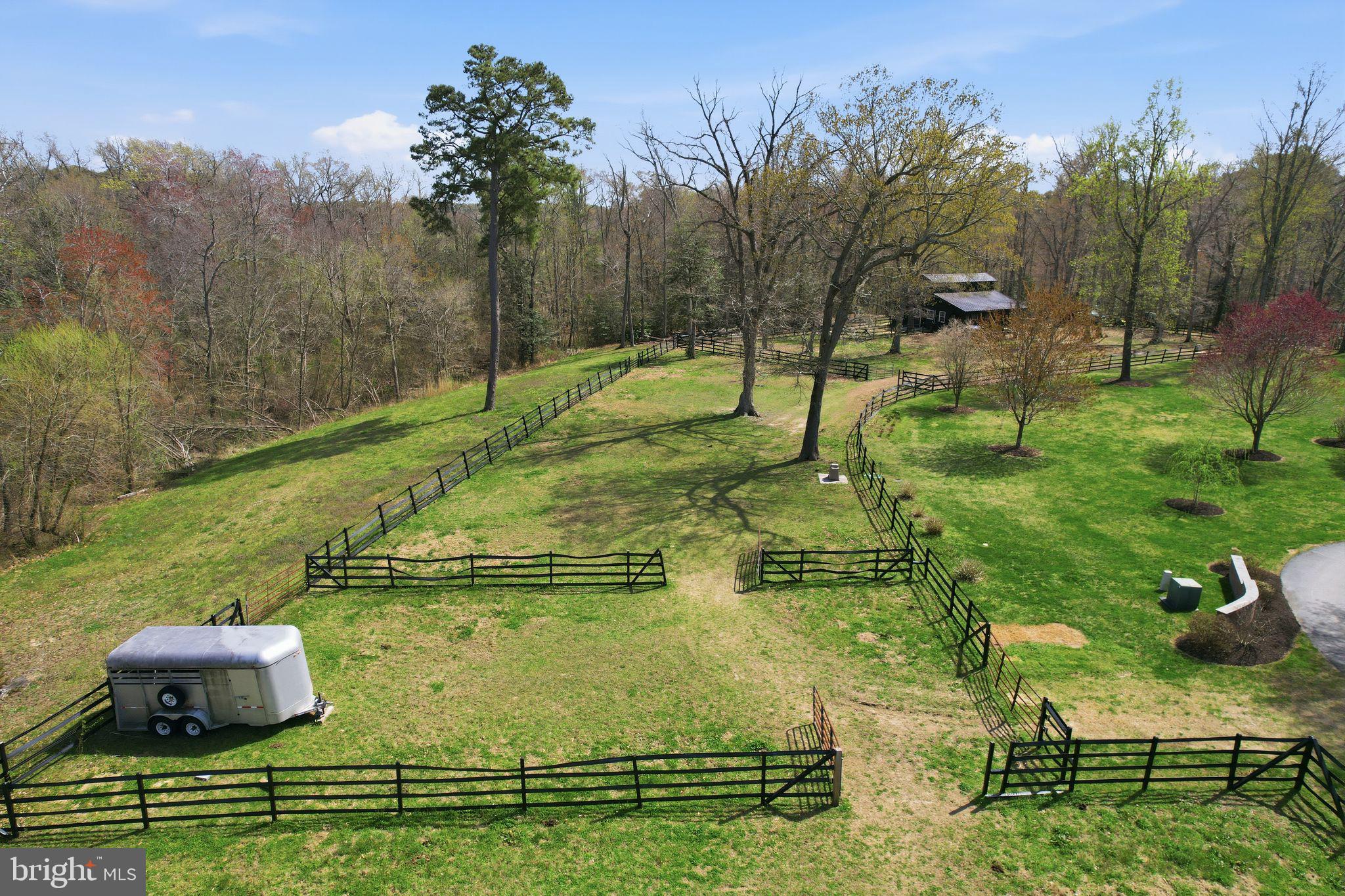 ST. JEROME'S CROSSROADS - Residential