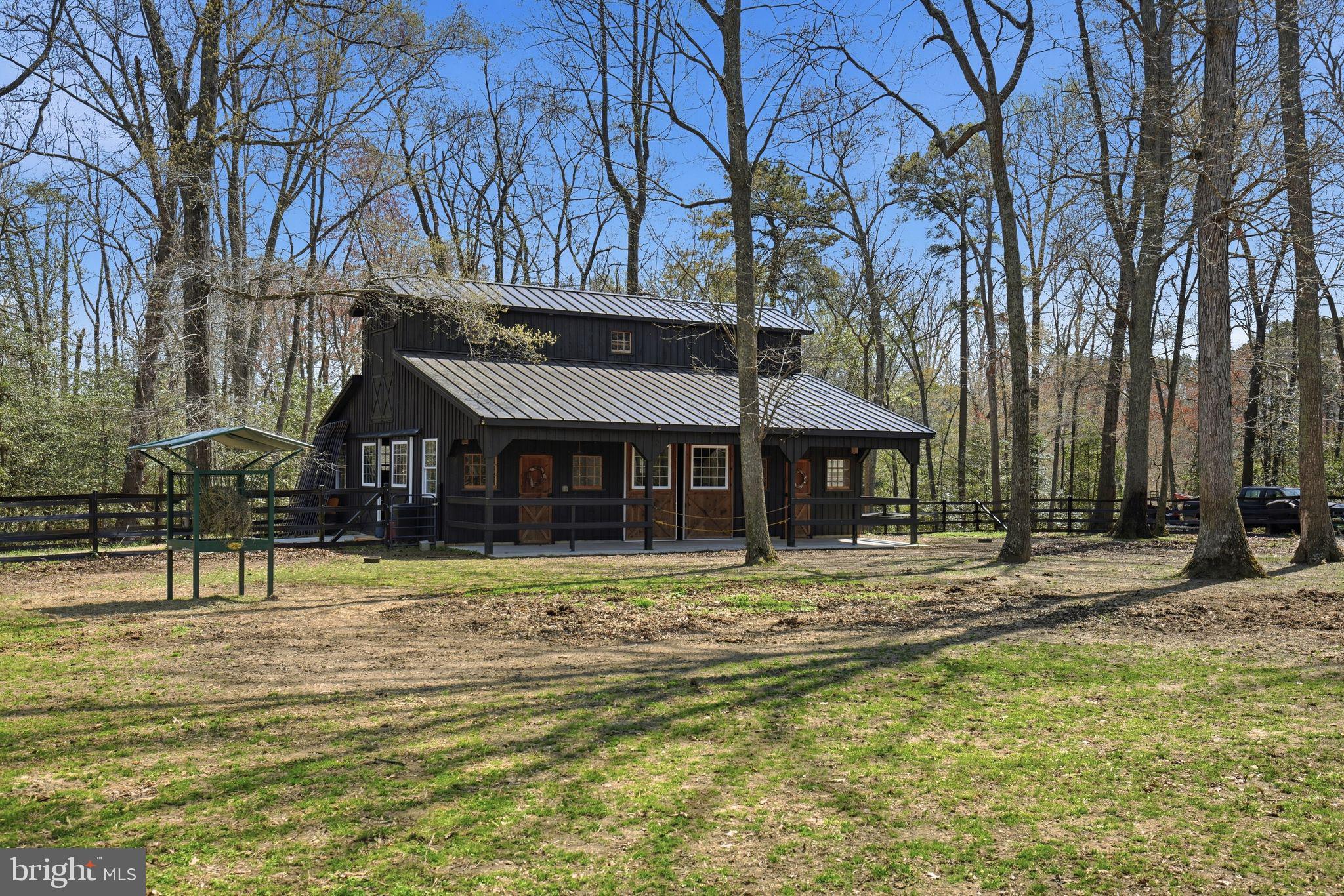 ST. JEROME'S CROSSROADS - Residential