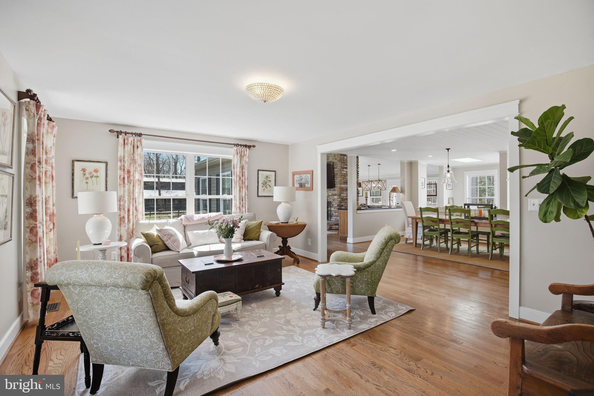 ST. JEROME'S CROSSROADS - Residential