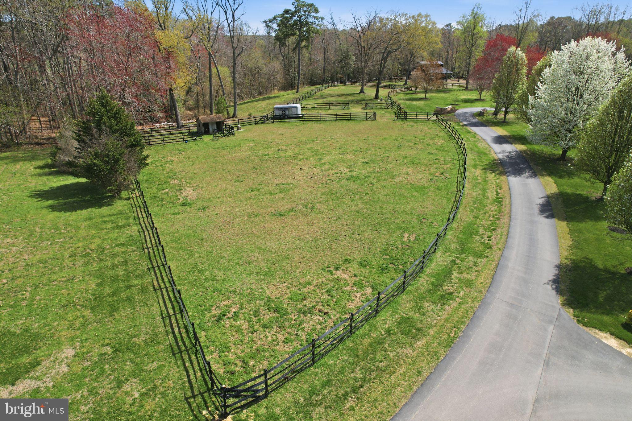 ST. JEROME'S CROSSROADS - Residential