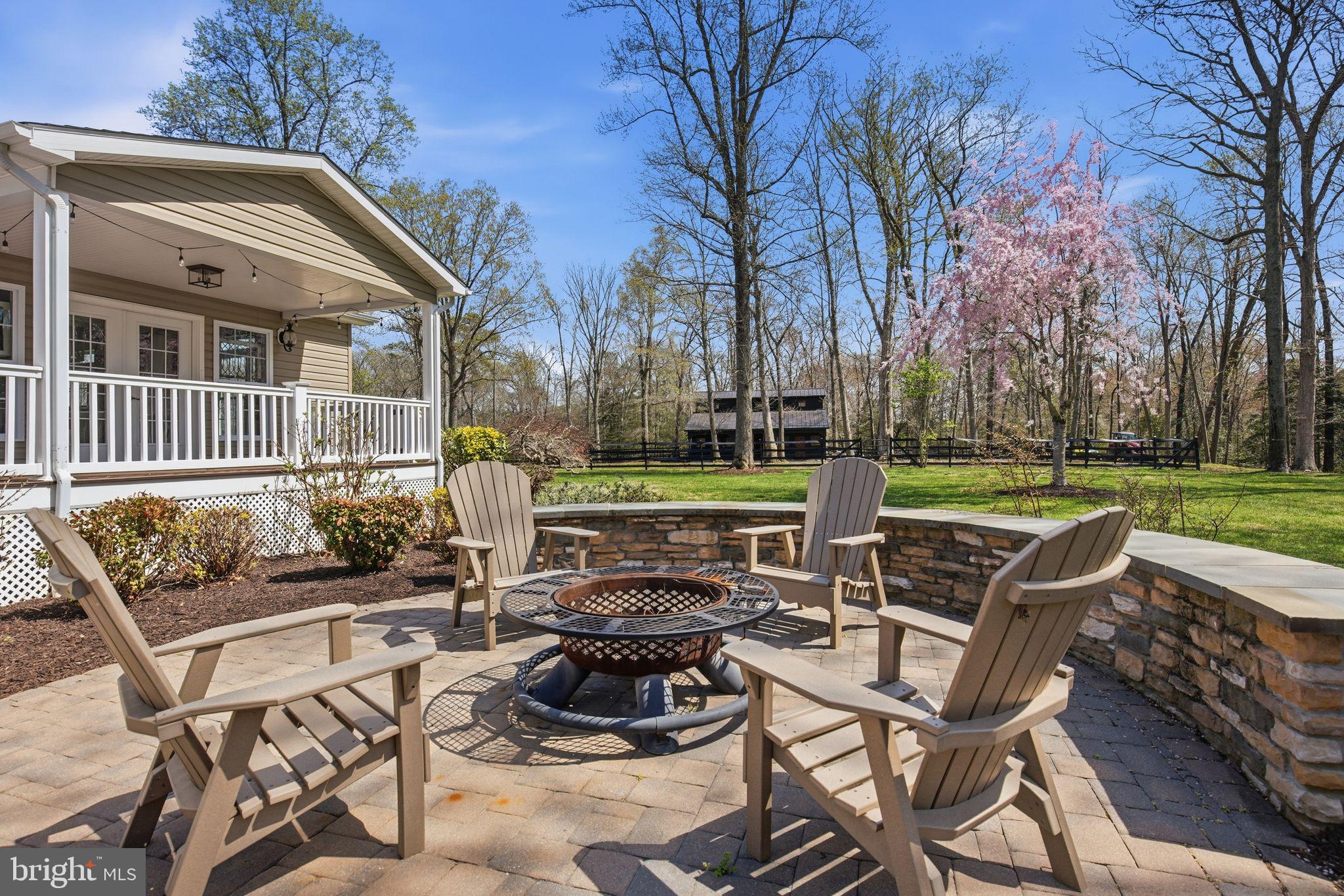 ST. JEROME'S CROSSROADS - Residential