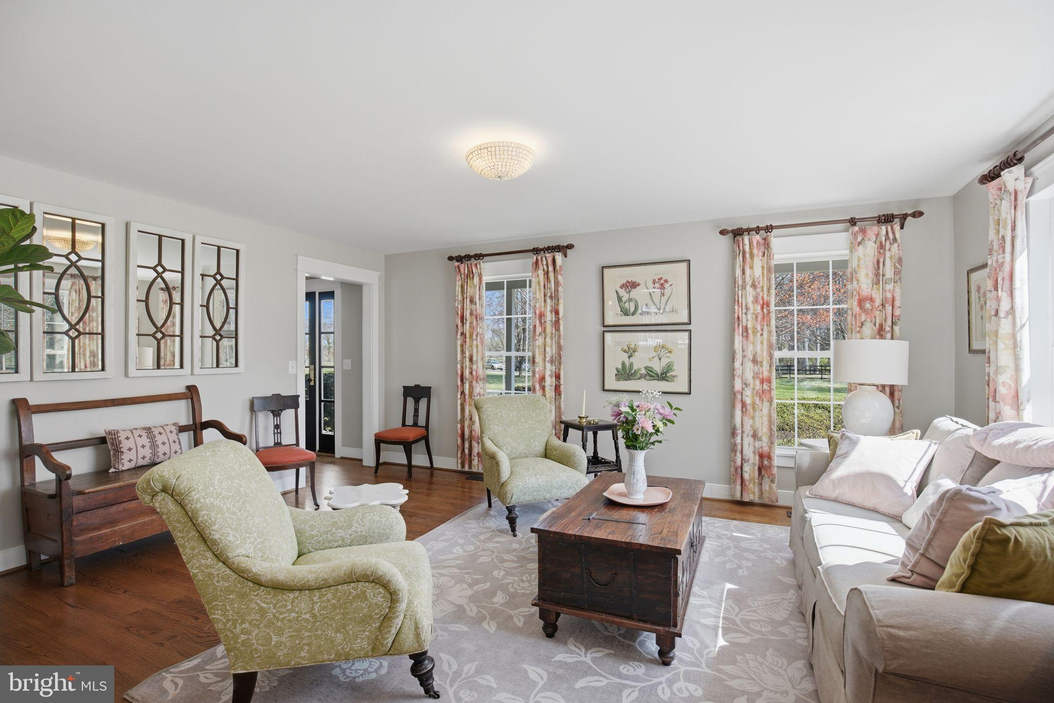 ST. JEROME'S CROSSROADS - Residential