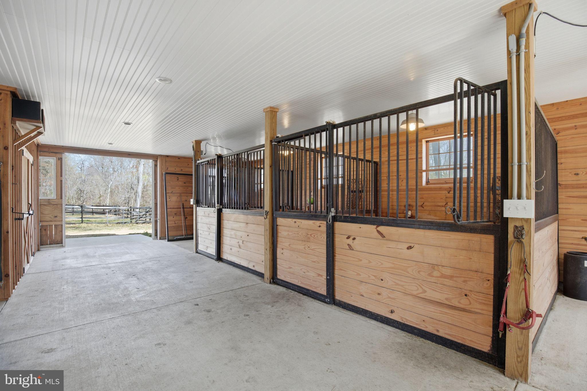 ST. JEROME'S CROSSROADS - Residential