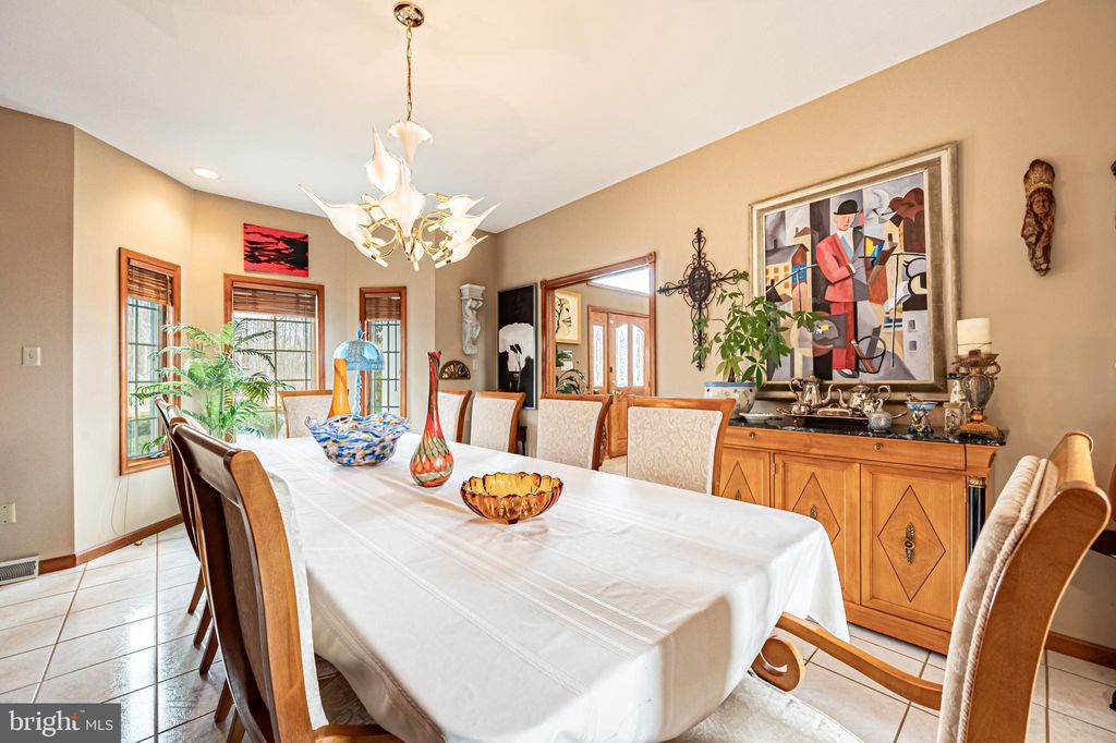 listing image 59