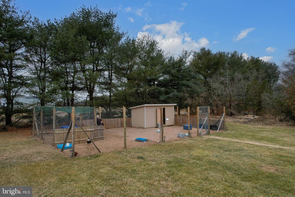 listing image 118