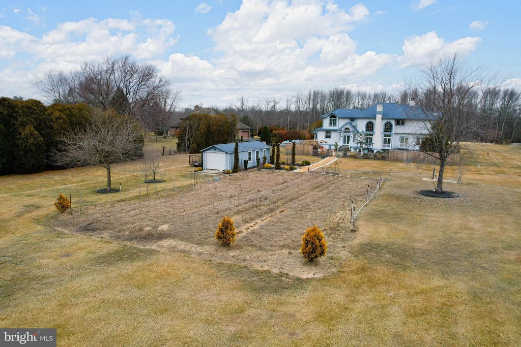 listing image 36