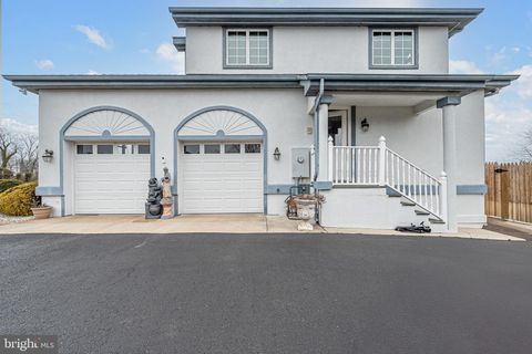 listing image 106