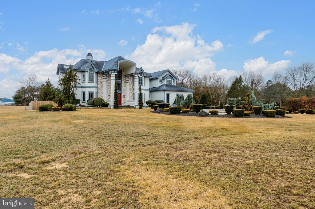 listing image 44