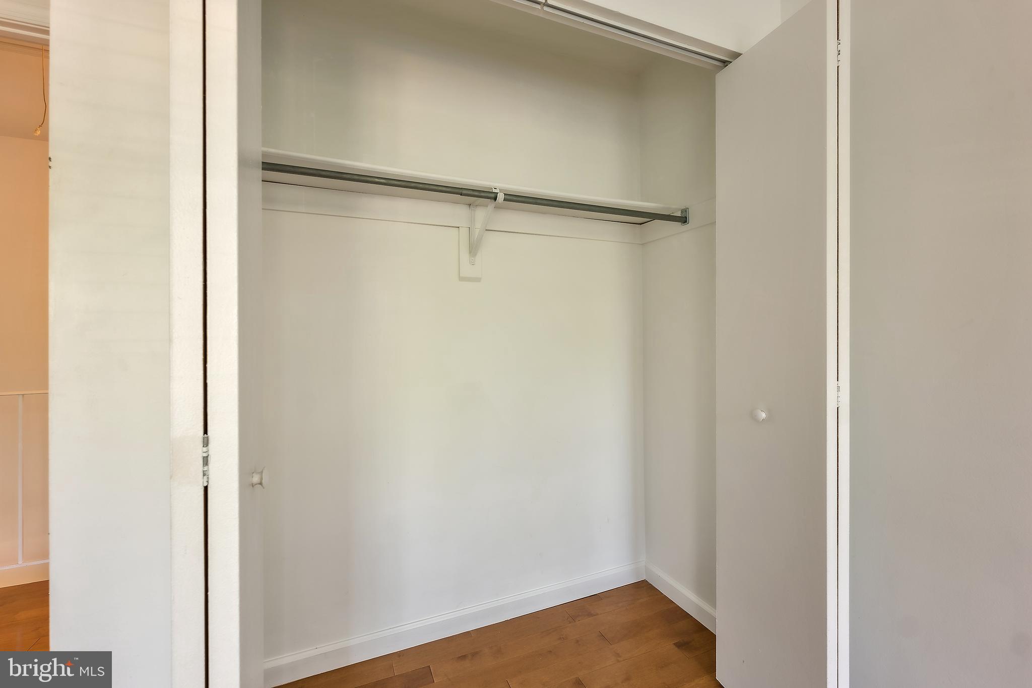 COLLEGE SQUARE - Residential Lease