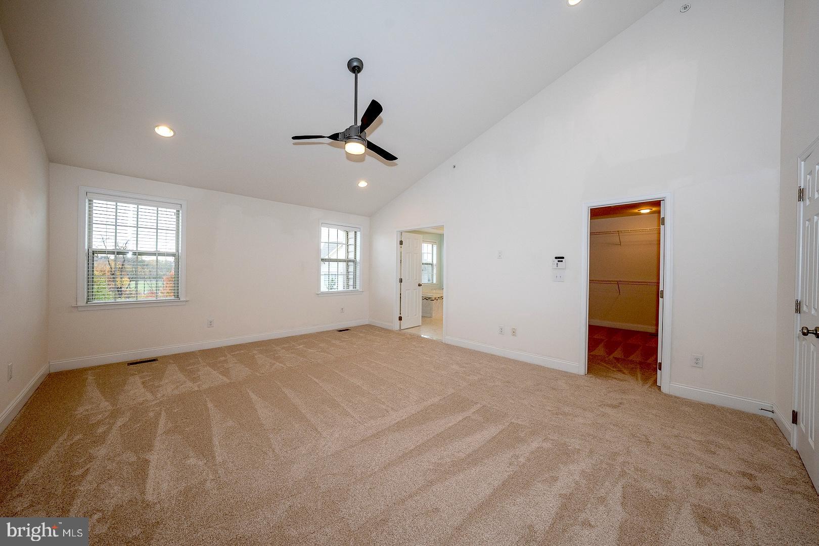 APPLEBROOK MEADOWS - Residential