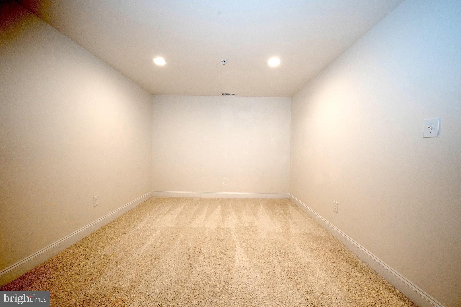 APPLEBROOK MEADOWS - Residential