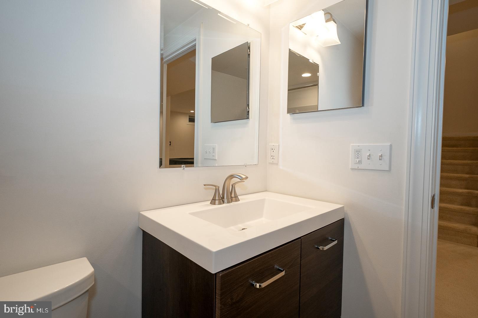 APPLEBROOK MEADOWS - Residential