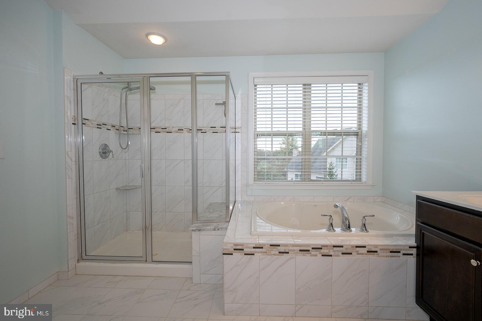 APPLEBROOK MEADOWS - Residential