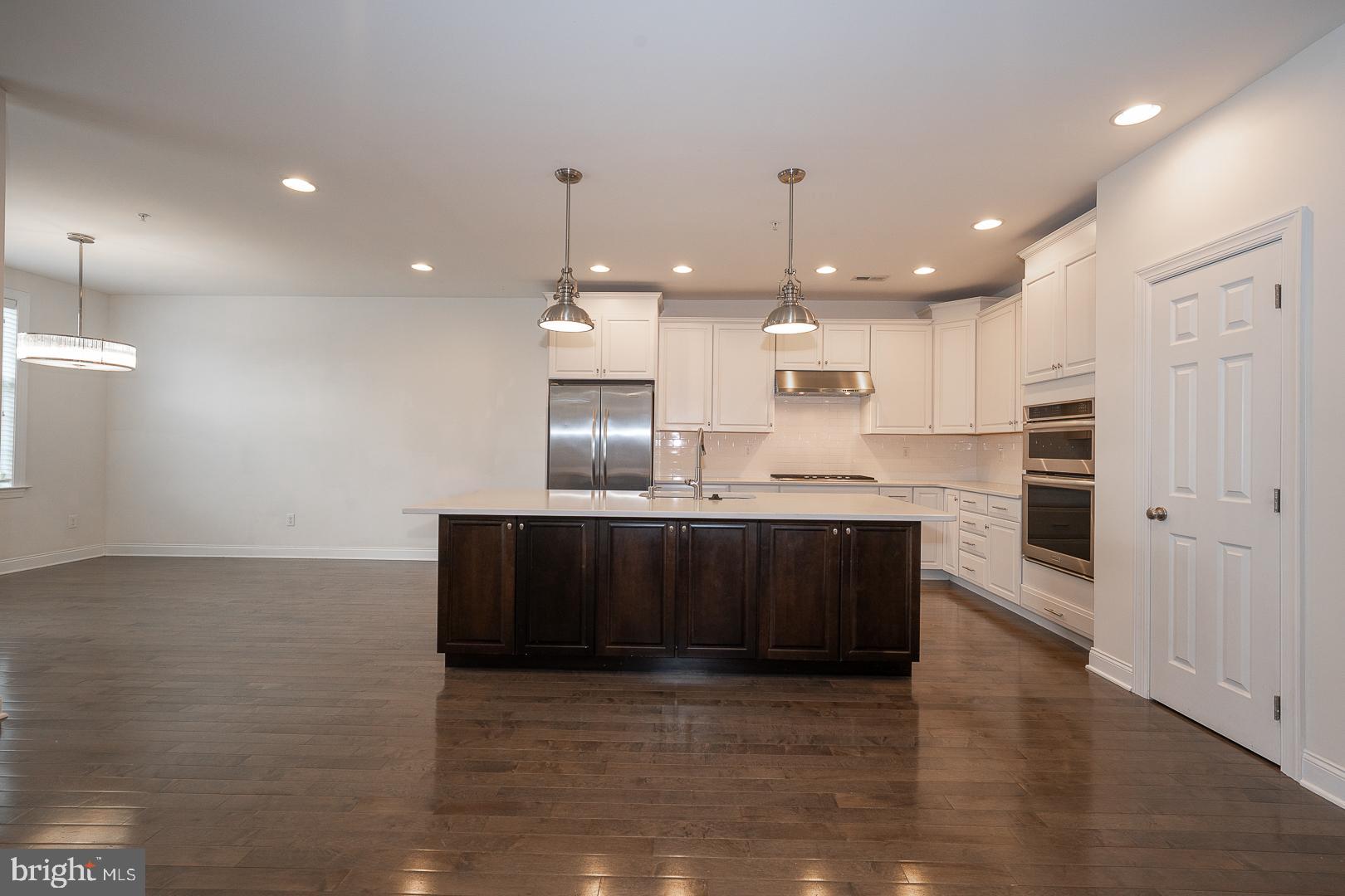 APPLEBROOK MEADOWS - Residential