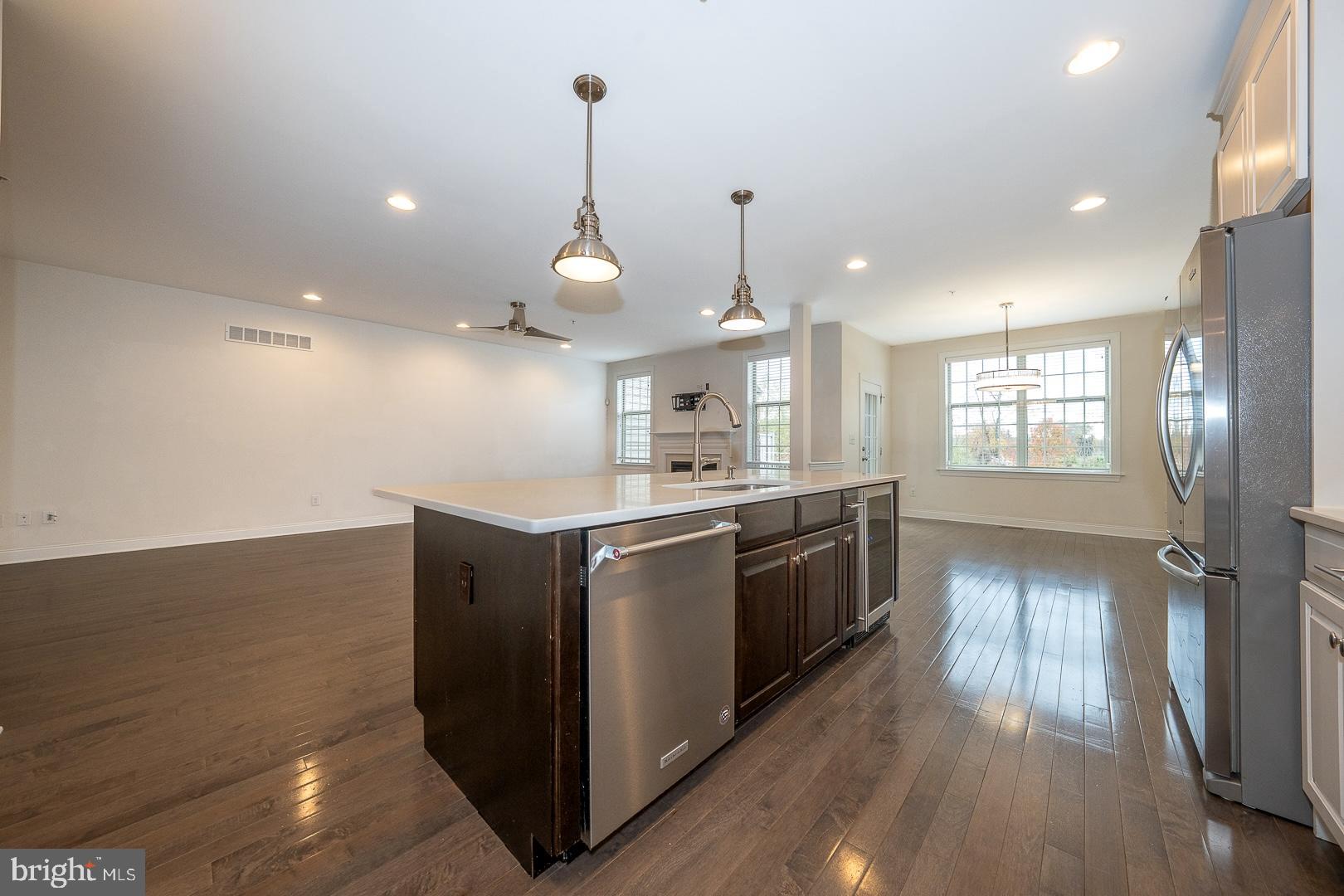 APPLEBROOK MEADOWS - Residential