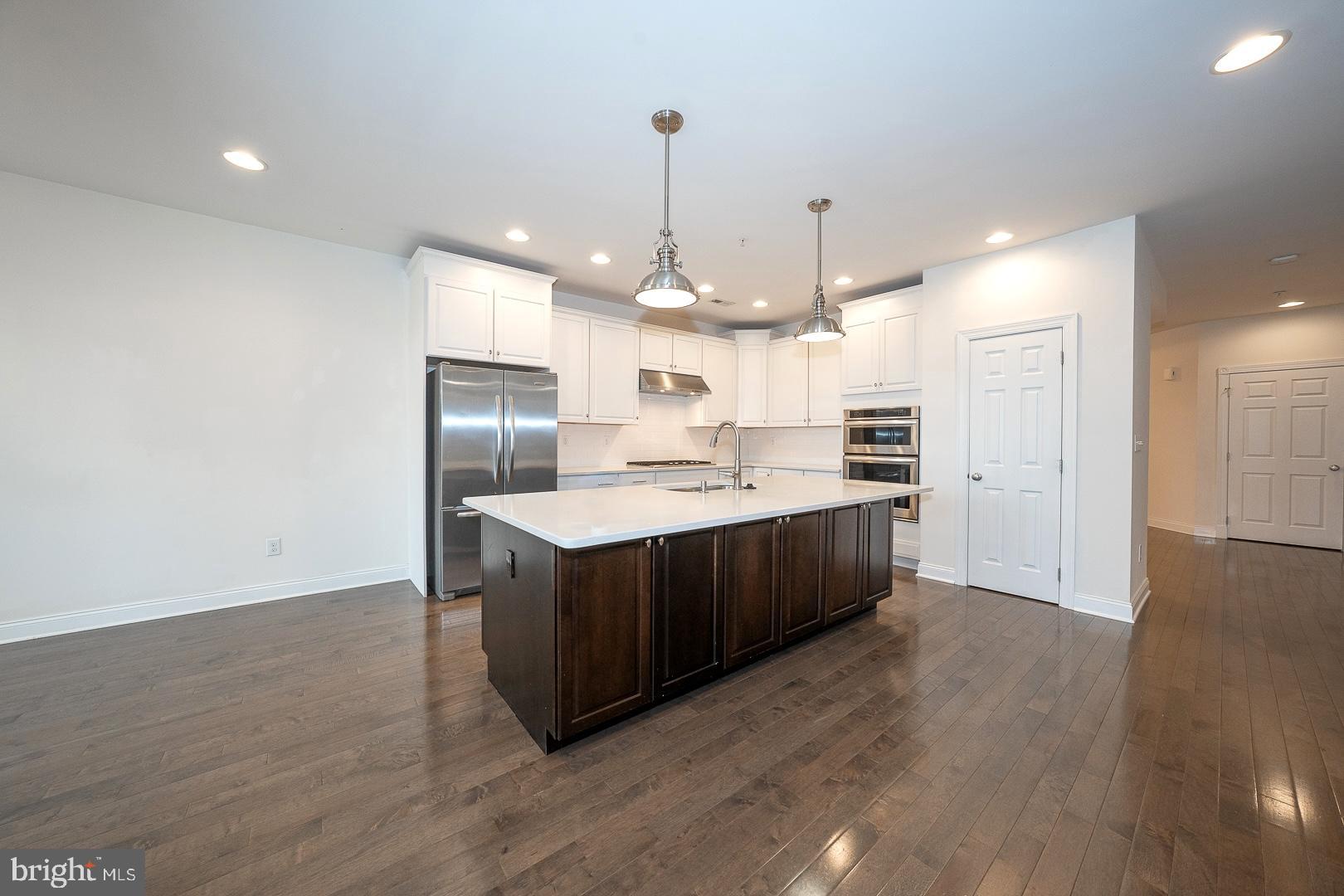 APPLEBROOK MEADOWS - Residential